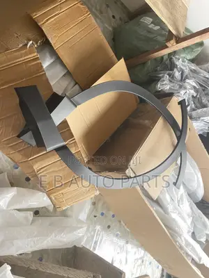 CRV 2020 Fender Moulding Pair