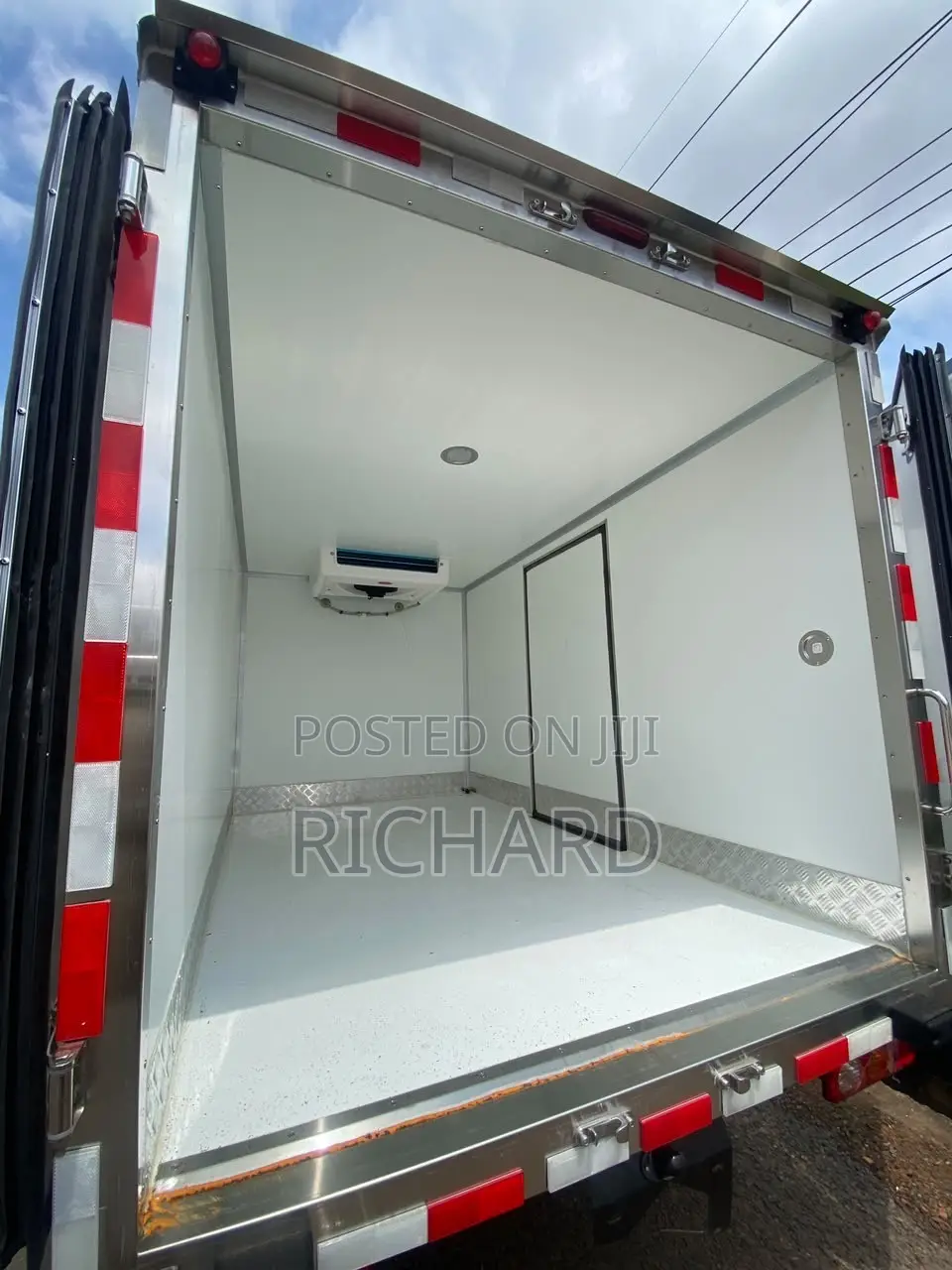 New Foton Mini Freezer Van