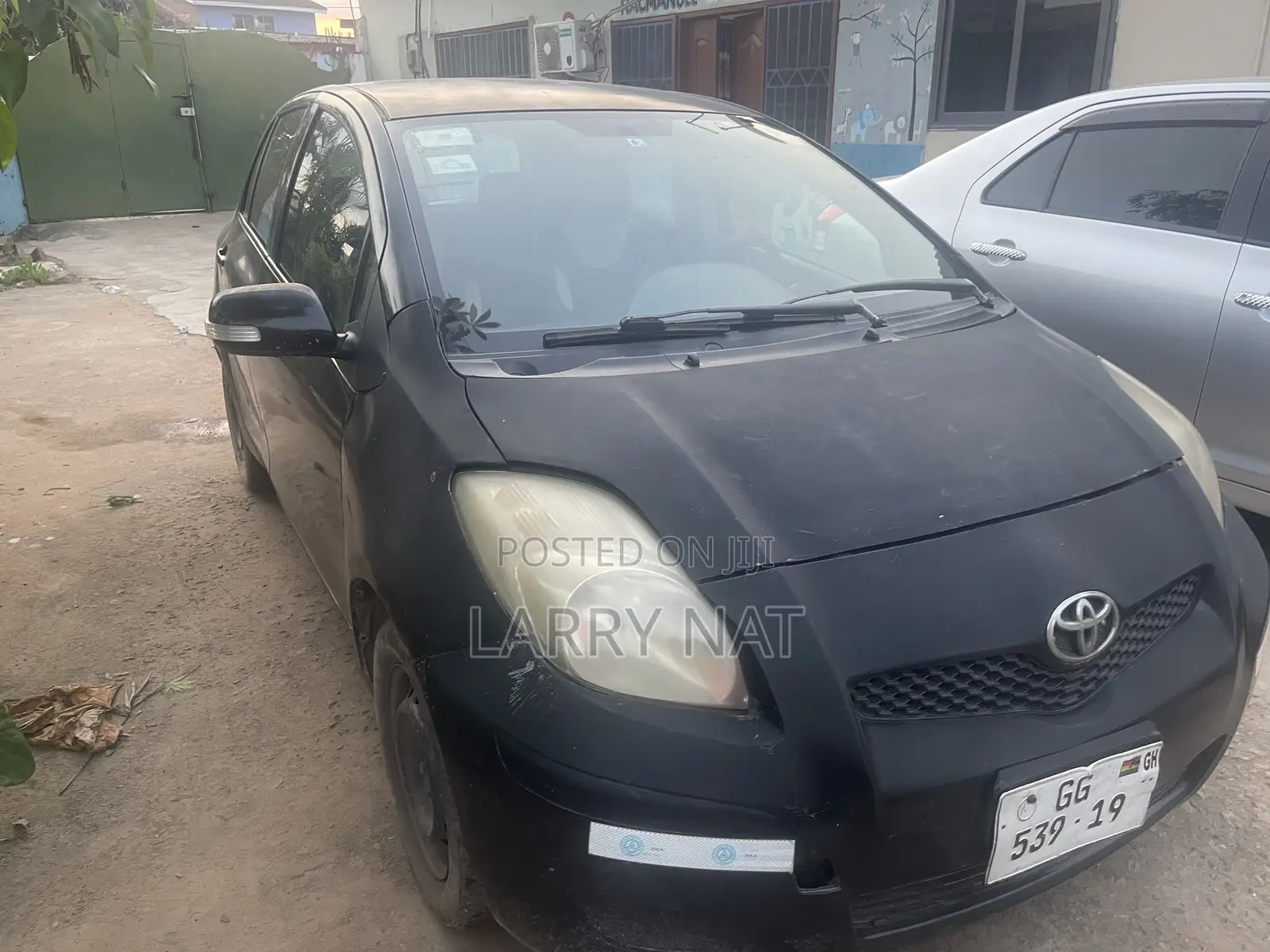 Toyota Vitz 1.0 FWD 3dr 2010 Black