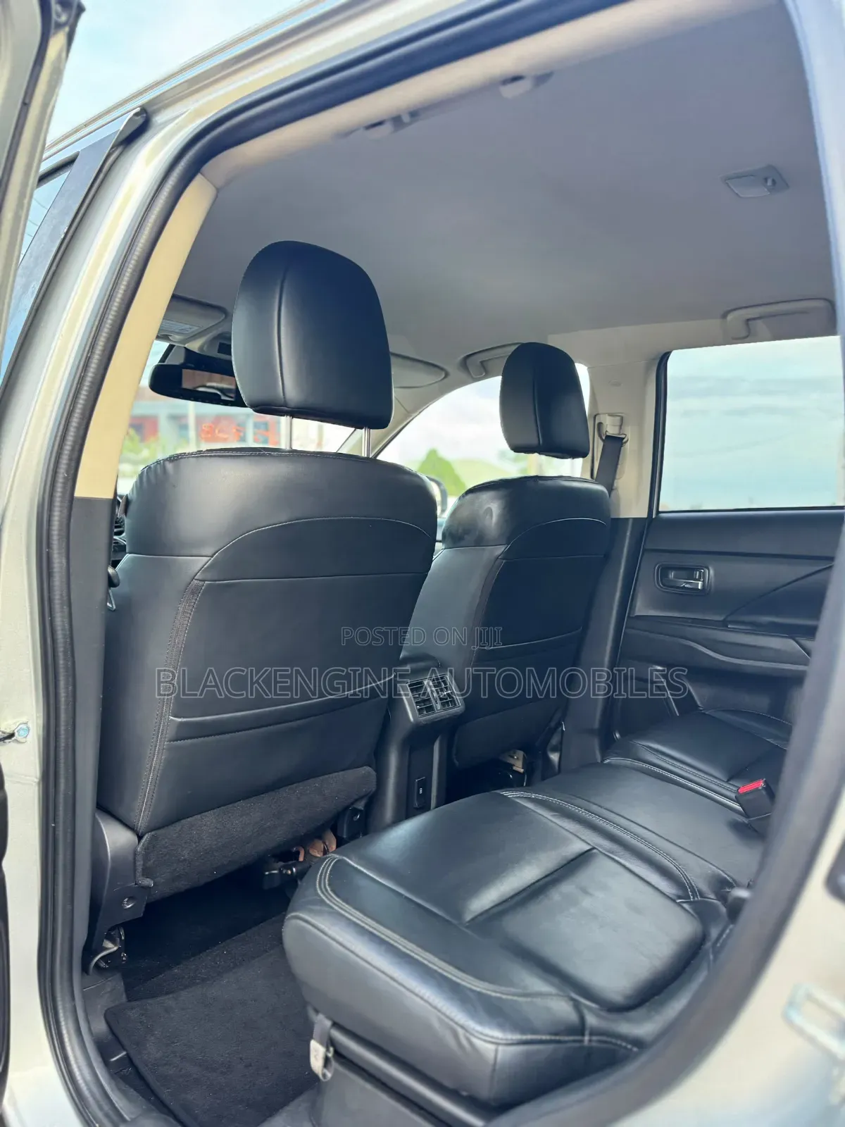 Mitsubishi Outlander SEL S-AWC 2020 Silver