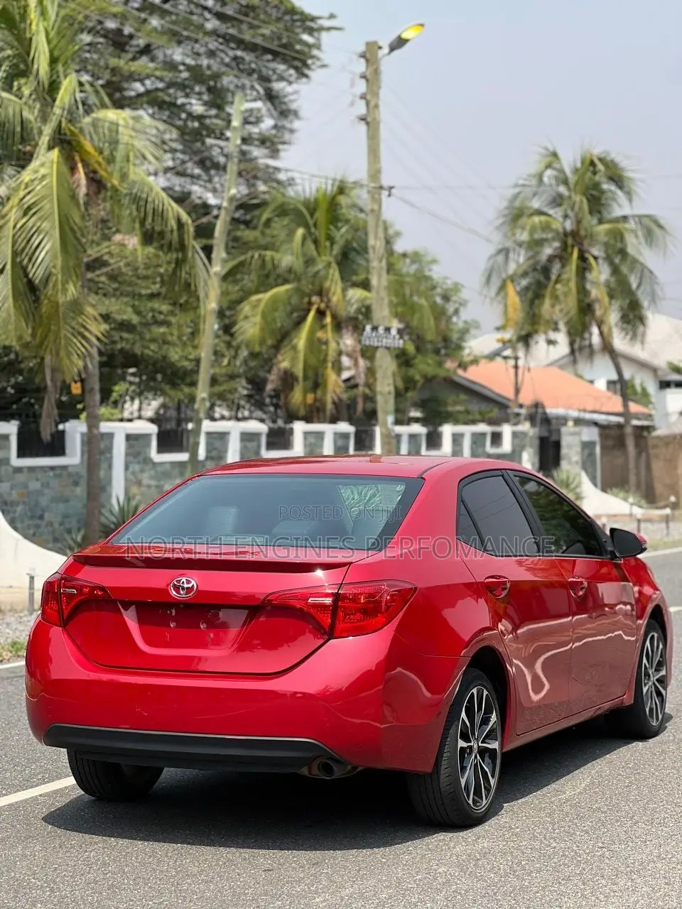 Toyota Corolla SE 4dr Sedan (1.8L 4cyl CVT) 2017 Red