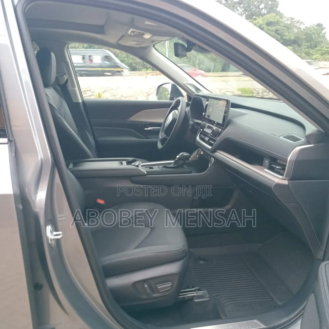 Toyota Grand Highlander Platinum AWD 2026 Brown