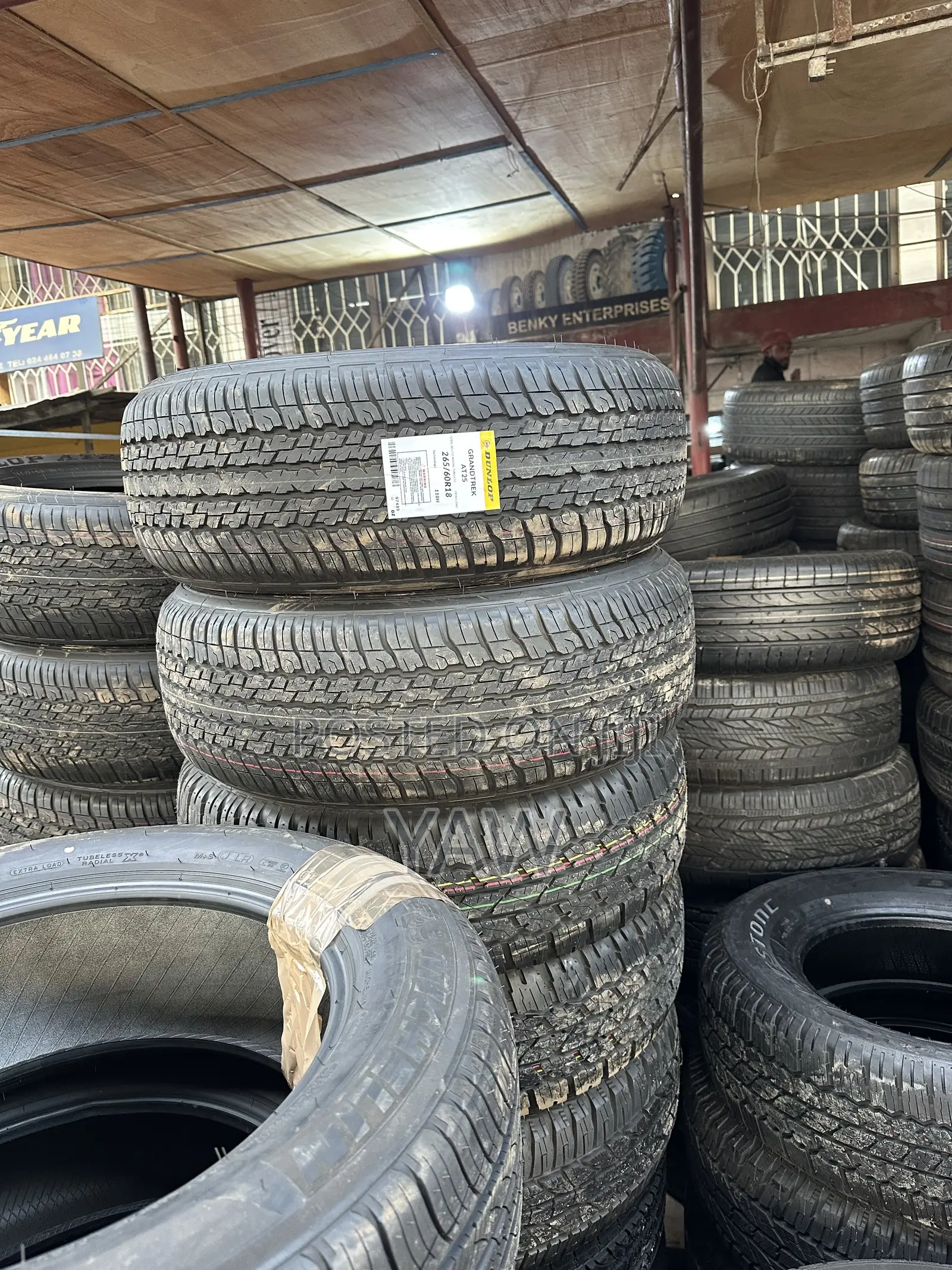 Bridgestone, Dunlop, Goodyear, Michelin, Pirelli, Armstrong Tyres