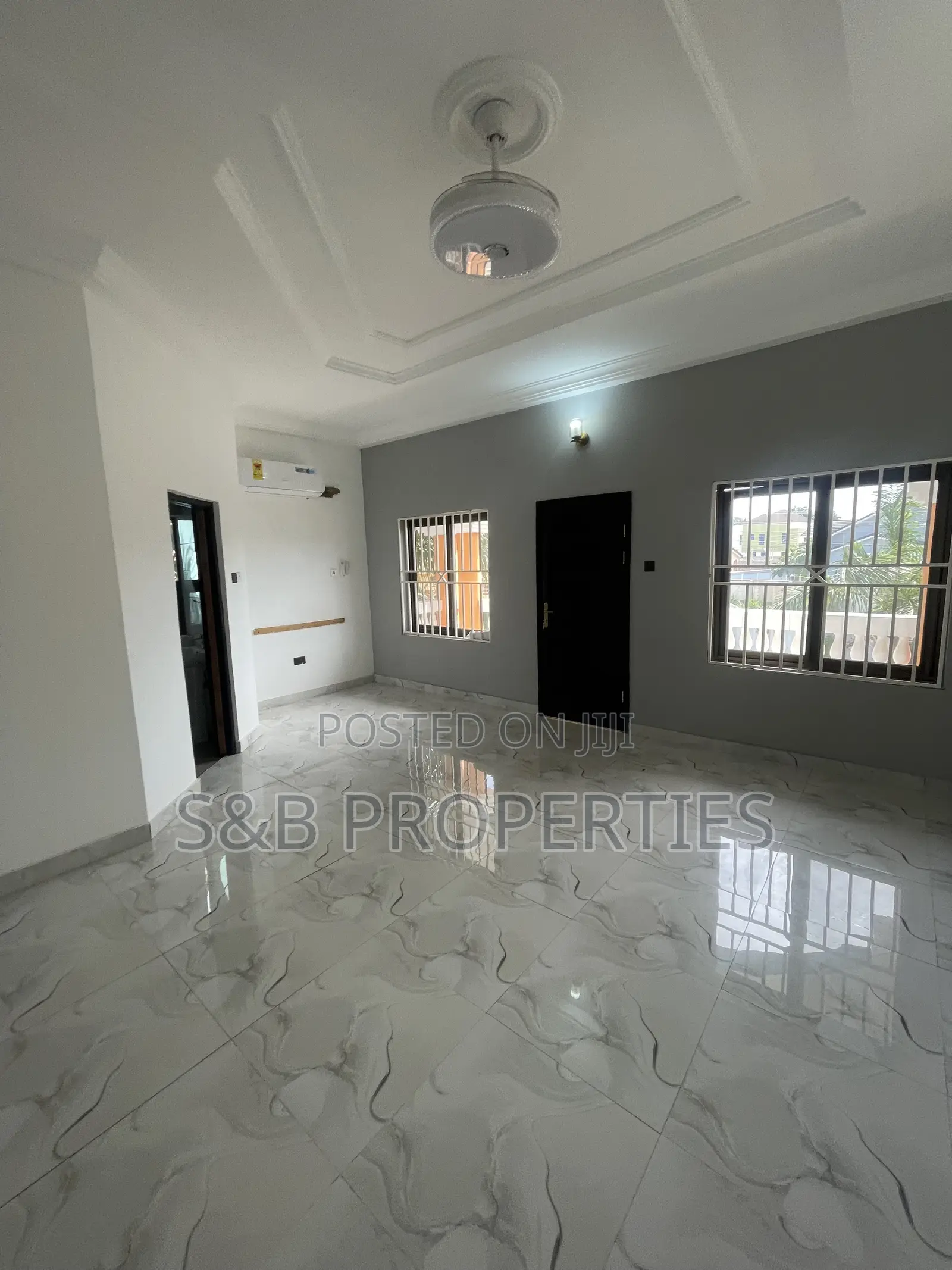 7bdrm Duplex in East Legon for rent