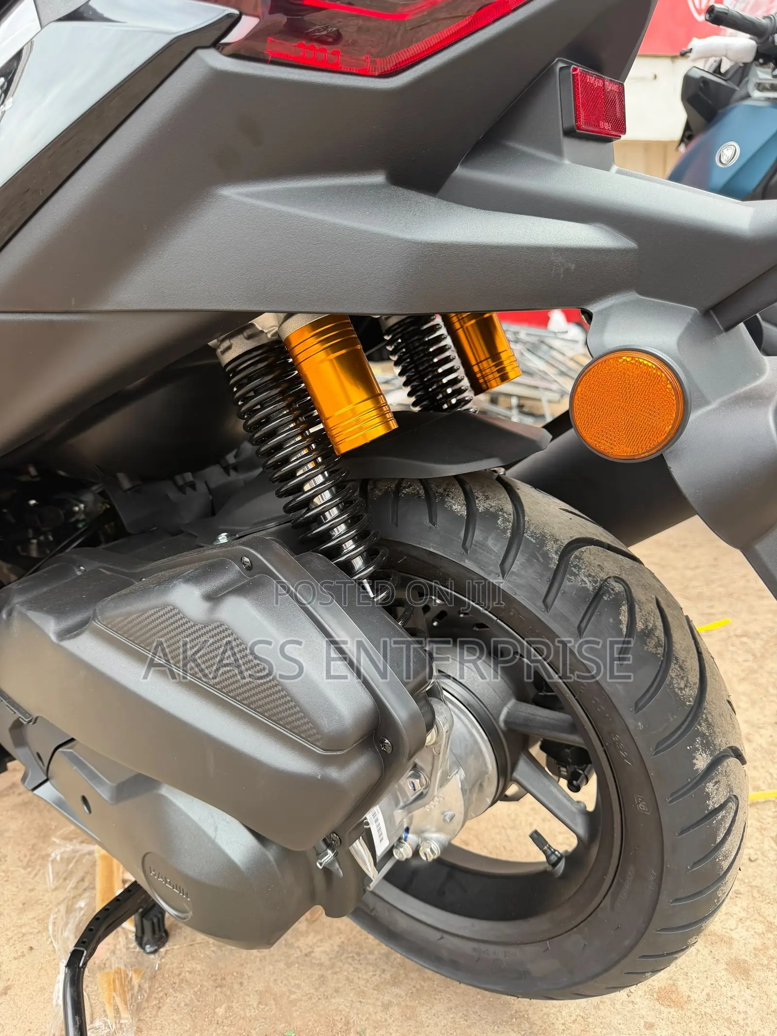 New Haojin HJ125 2026 Black