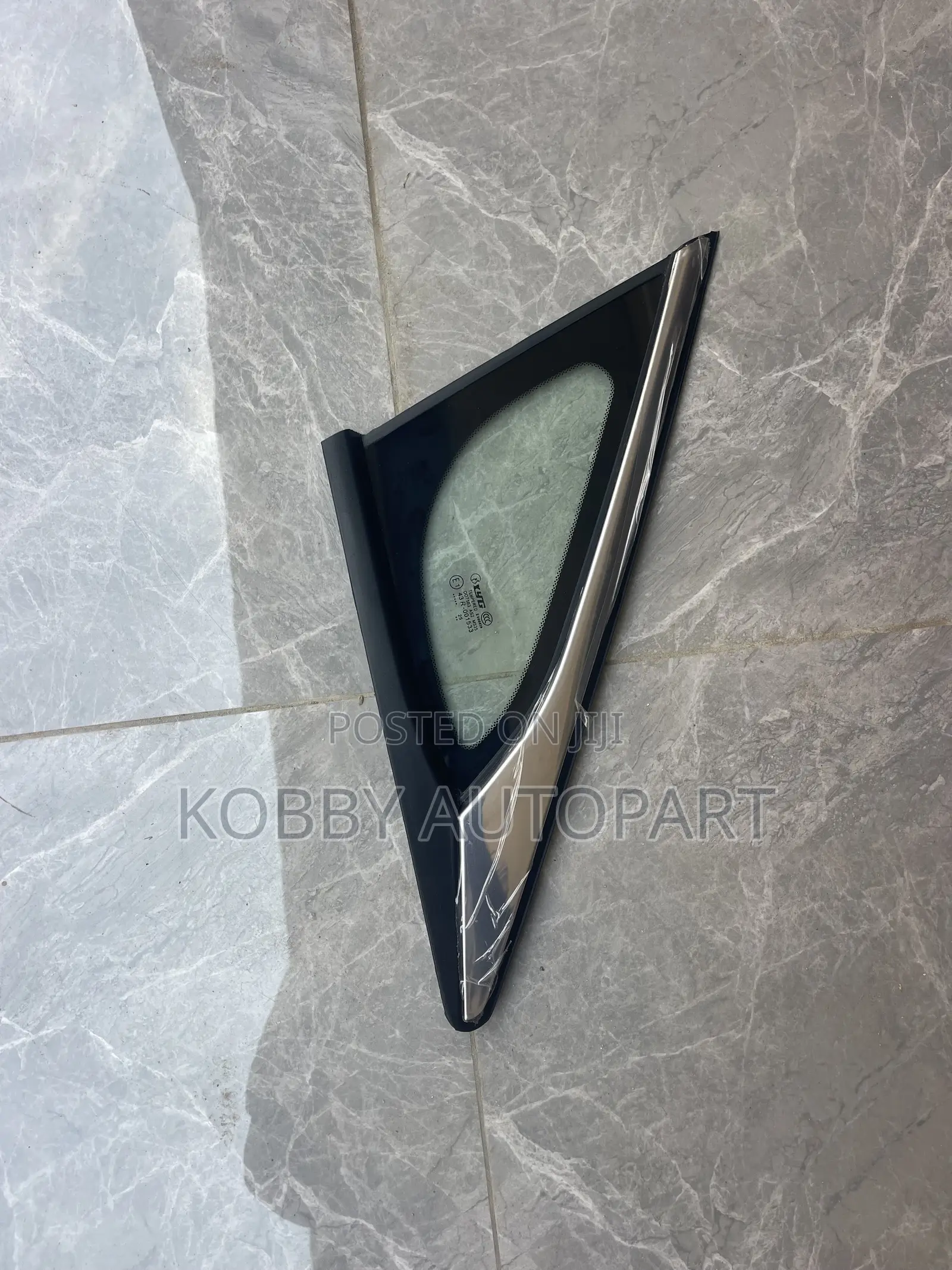 Honda Civic Body Vent Quarter Window Glass 2016 2017 2018 2019 2020