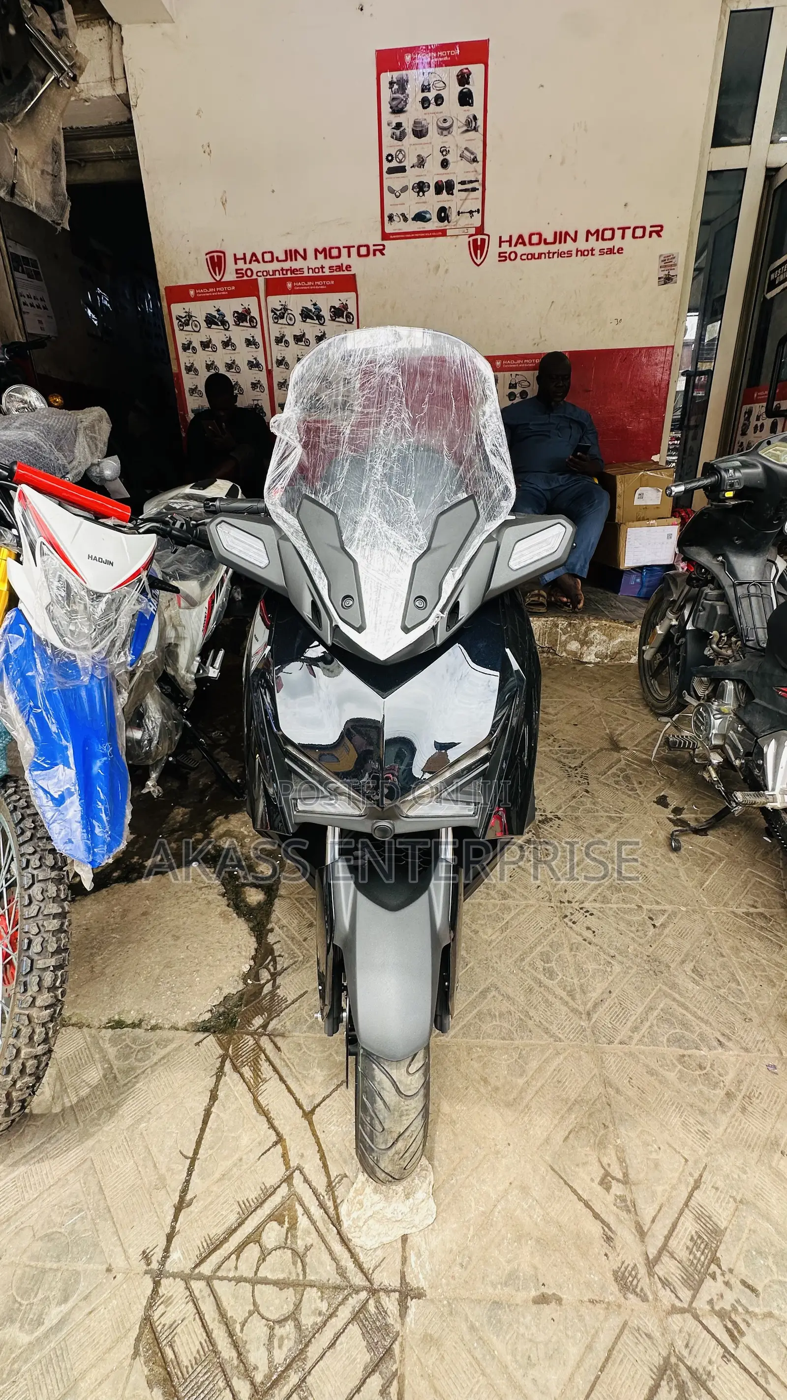 New Haojin HJ200GY-2 Warrior 2026 White