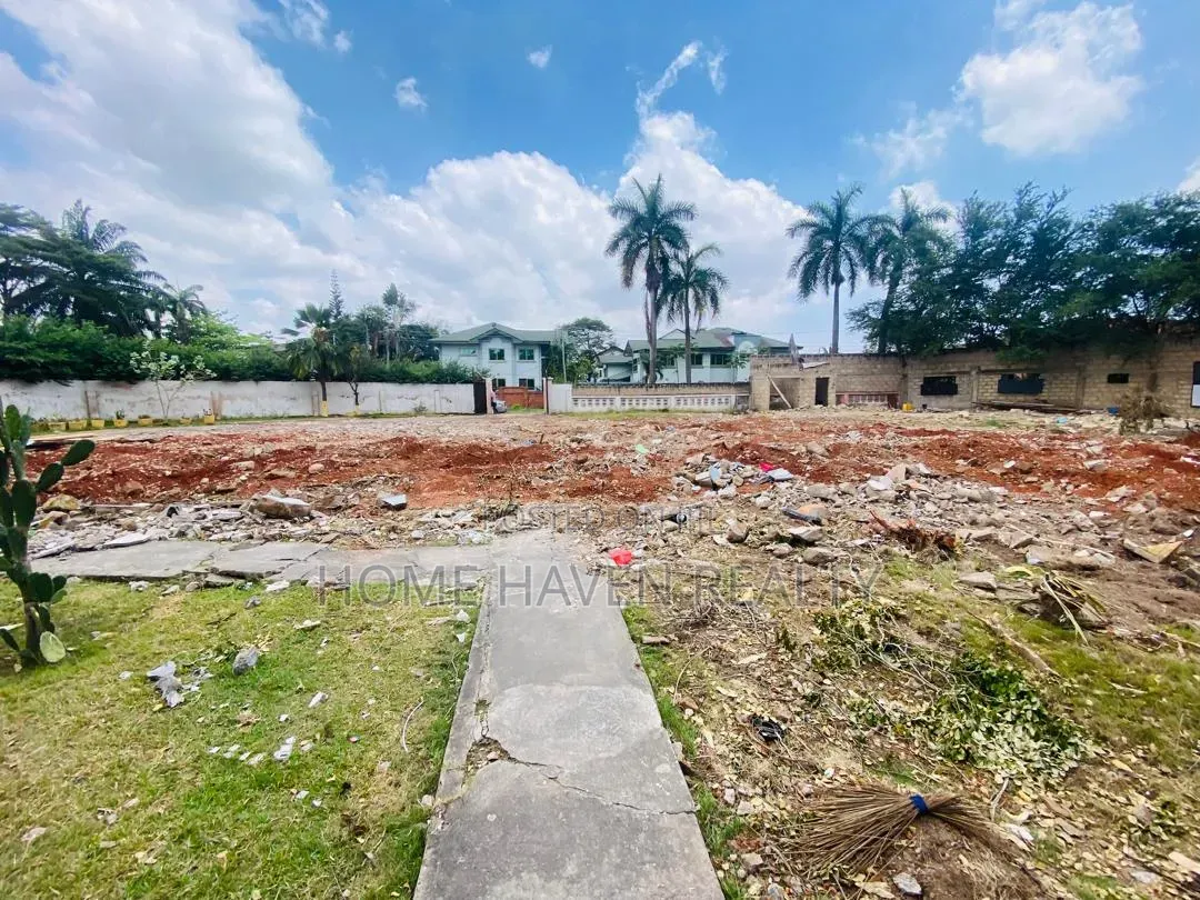 0.51 ACRE Size Land for Sale at Dzorwulu