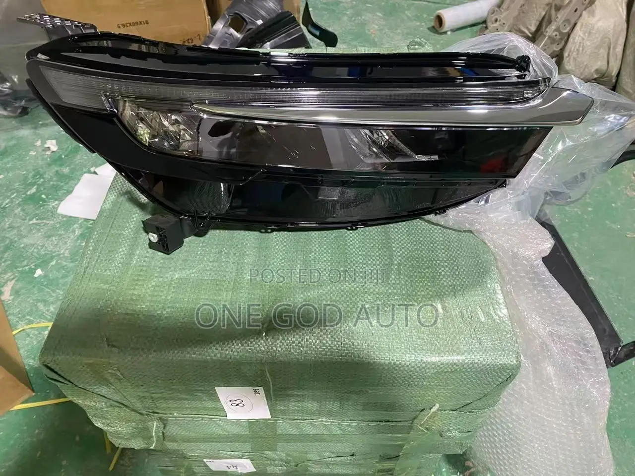 Honda CRV 2022,2023,2024,2025,2026 Headlight