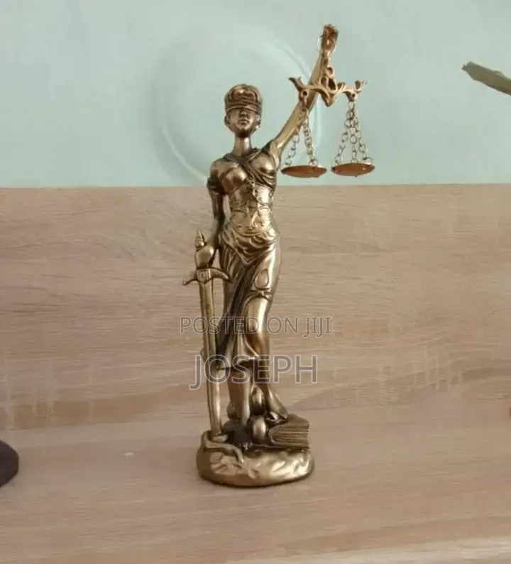 Goddess of Justice Bronze Statue