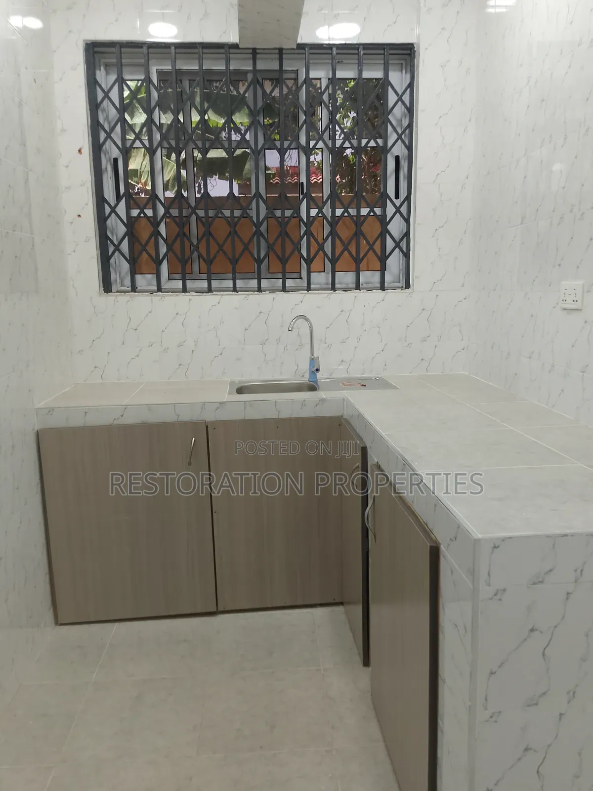 1bdrm Apartment in Adenta, Frafraha for rent
