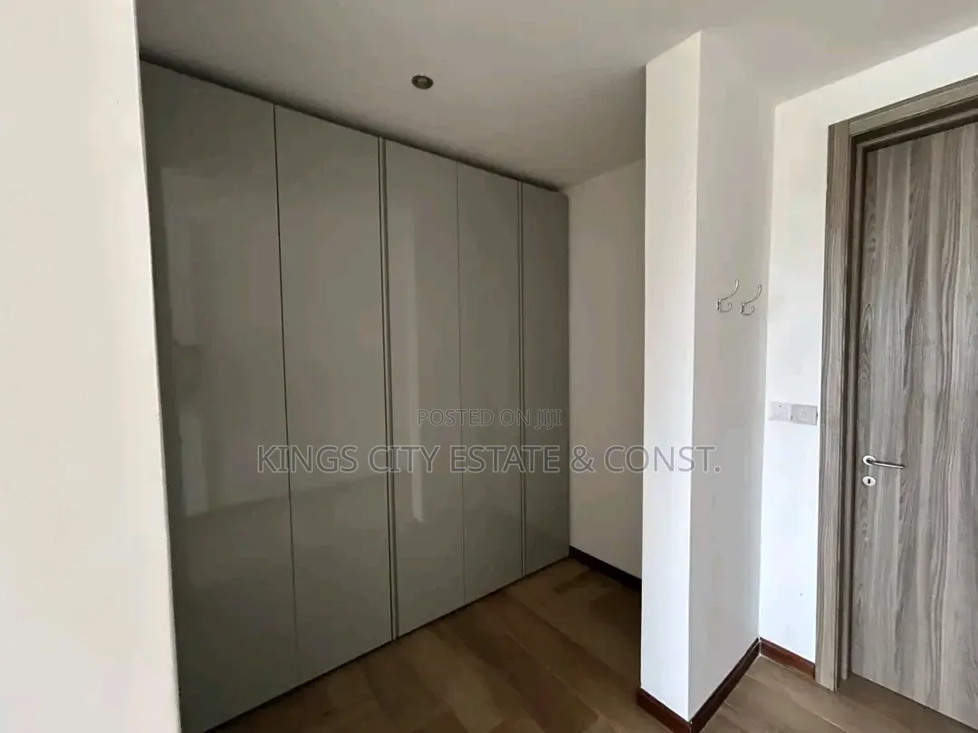 3bdrm House in Kings City Estate, Pokuase for sale
