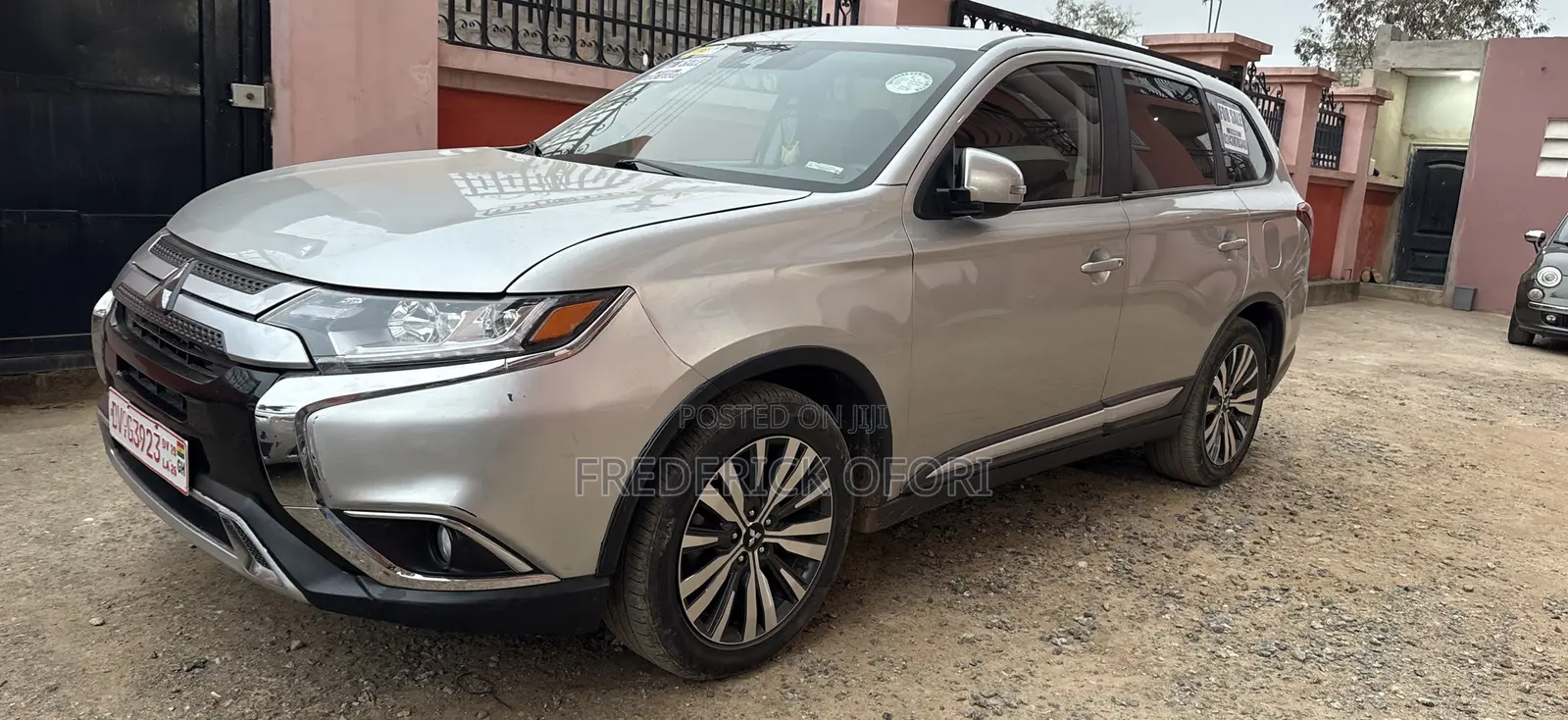 Mitsubishi Outlander SEL FWD 2020 Silver