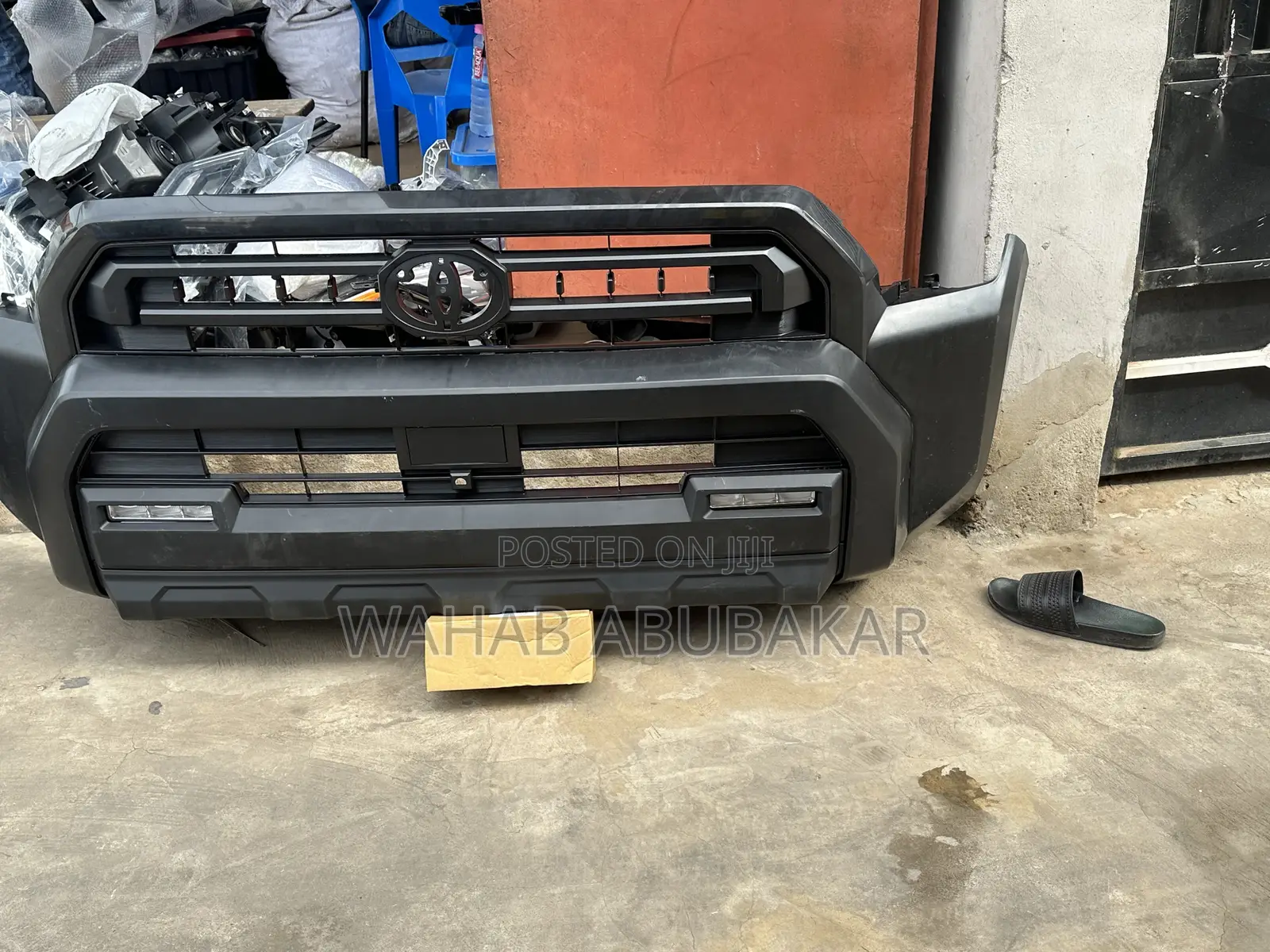 Toyota 4-Runner 2025 Front Bumper Complete