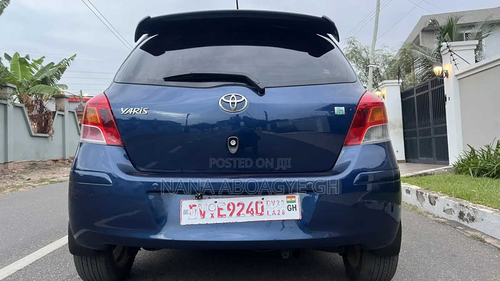 Toyota Yaris 2011 Black