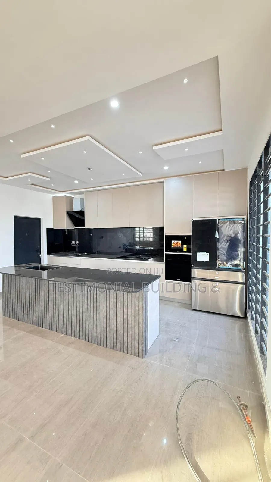4bdrm House in Testimonial Building, Police Station for sale