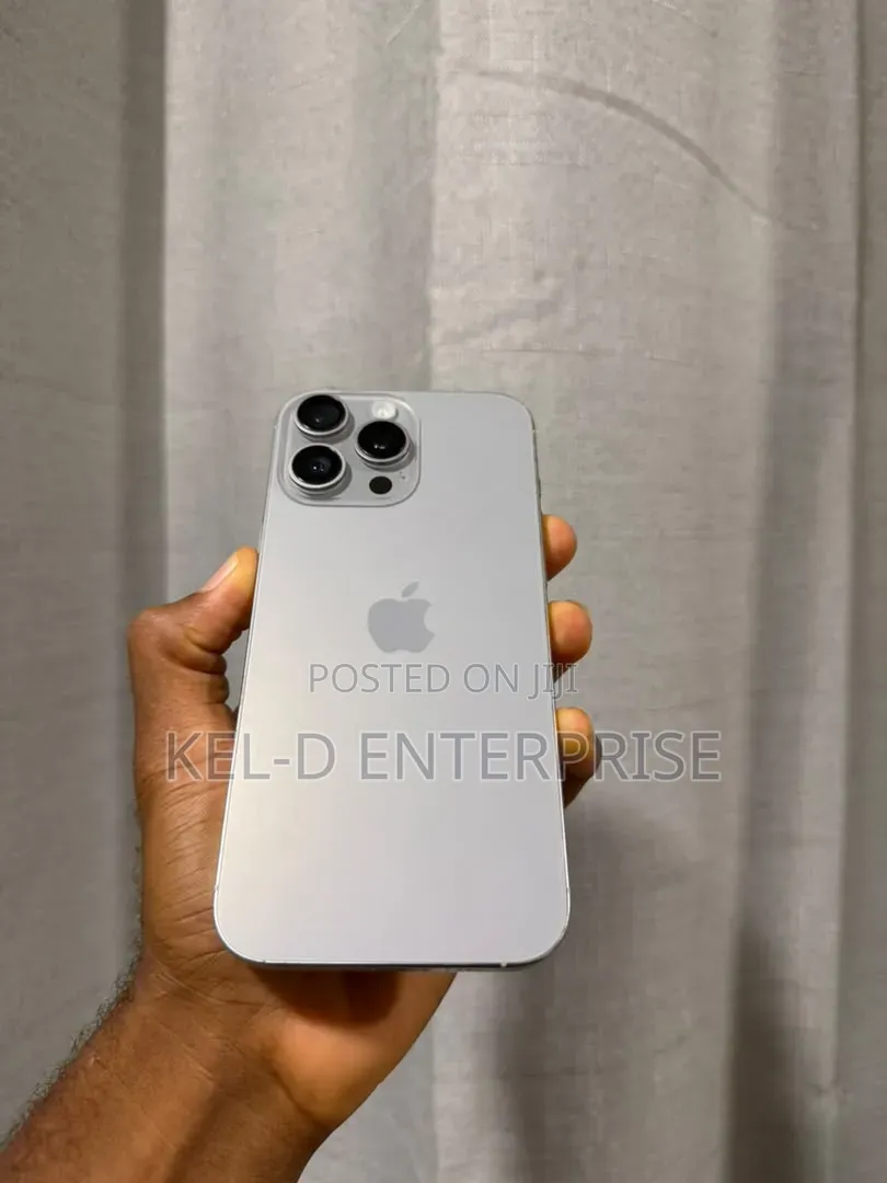 Apple iPhone 15 Pro Max 256 GB