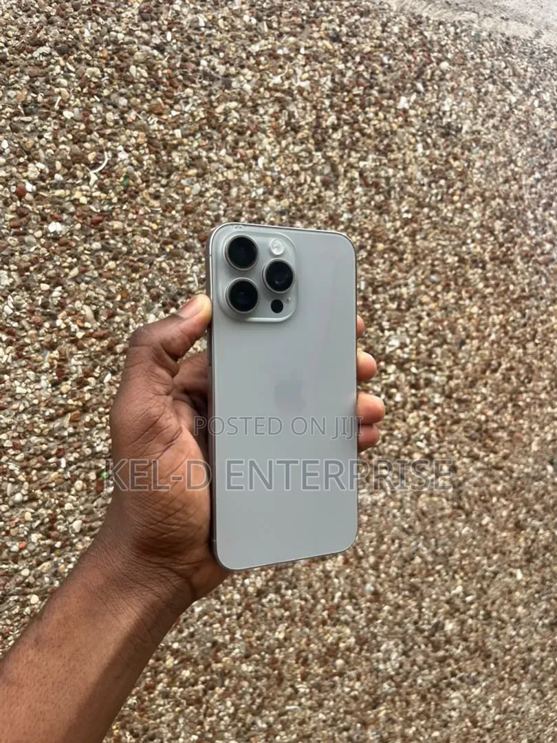 Apple iPhone 15 Pro Max 256 GB
