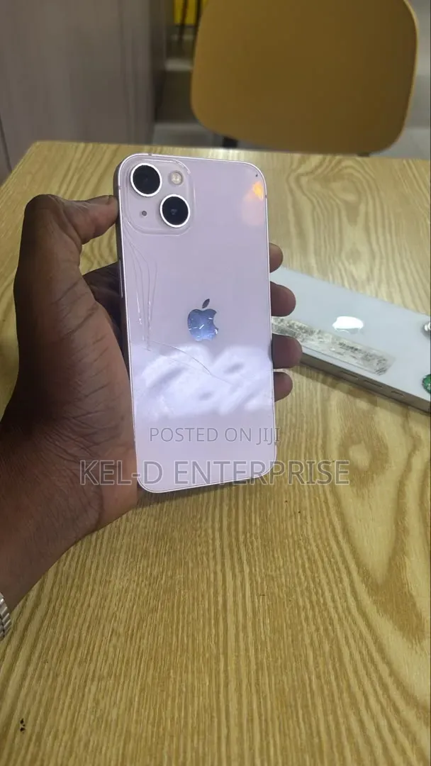 Apple iPhone 13 128 GB
