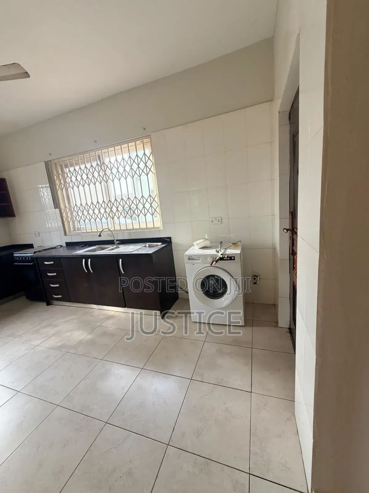 4bdrm House in Achimota, Mile 7 for rent