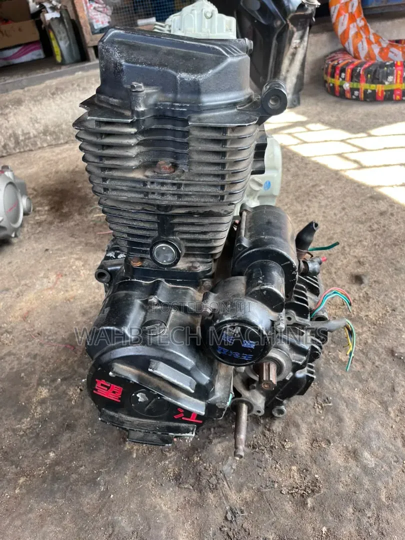Tricycle Engine 200cc Home Used