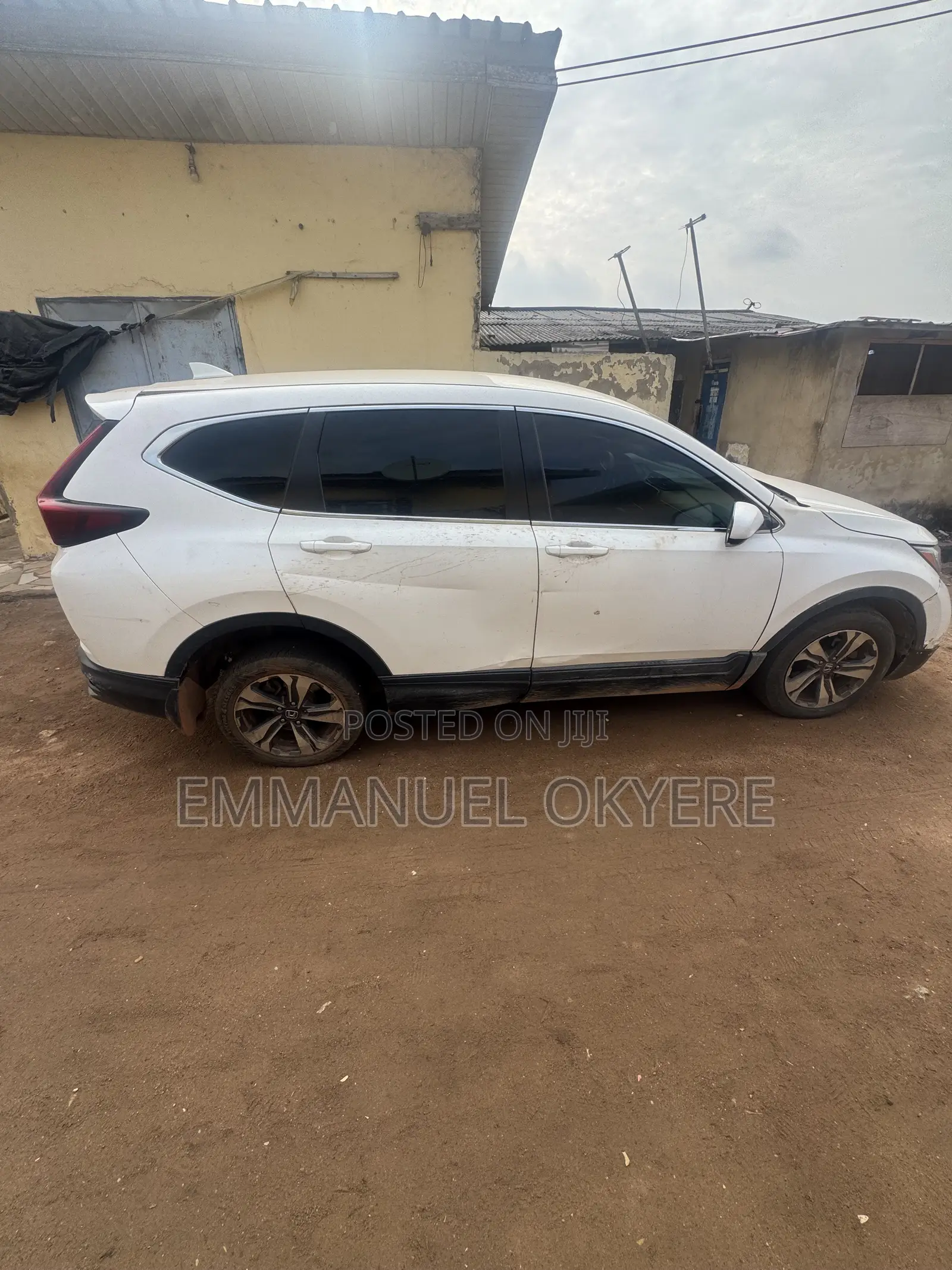 Honda CR-V 2022 for Rent Self Drive & With Driver Accra Madina