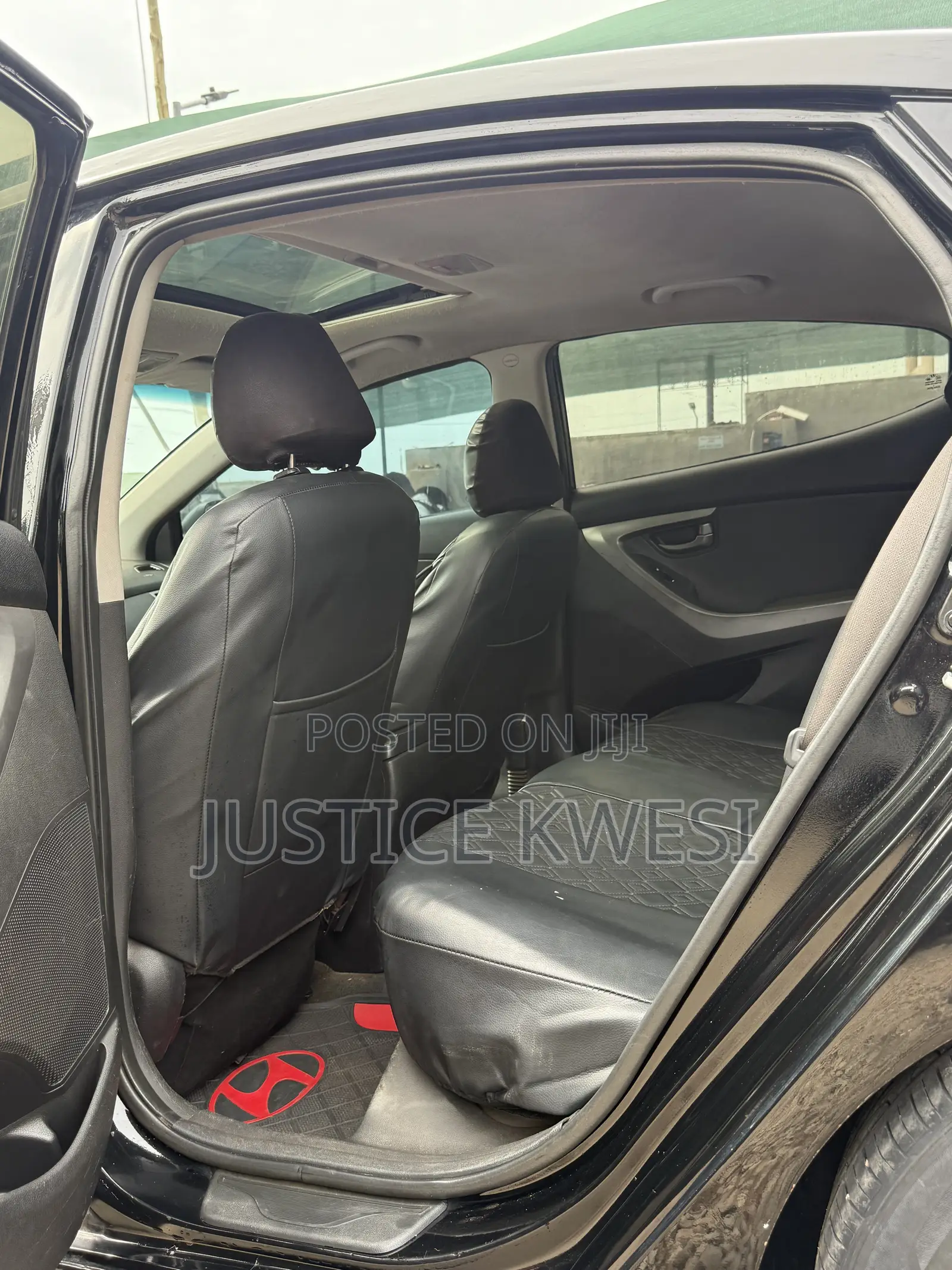 Hyundai Elantra Limited Sedan FWD (1.8L 4cyl 6A) 2013 Black
