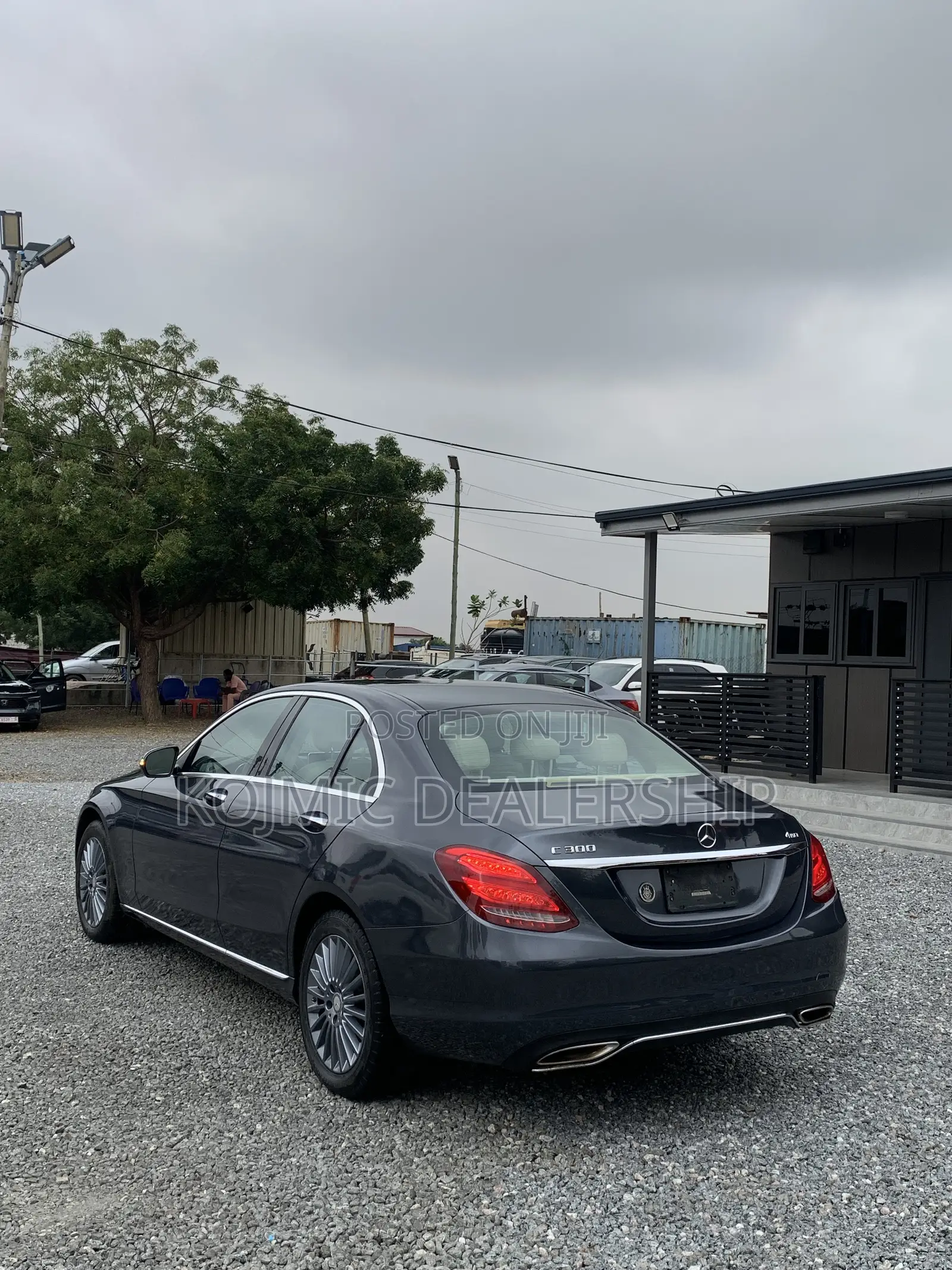 Mercedes-Benz C300 2015 Gray