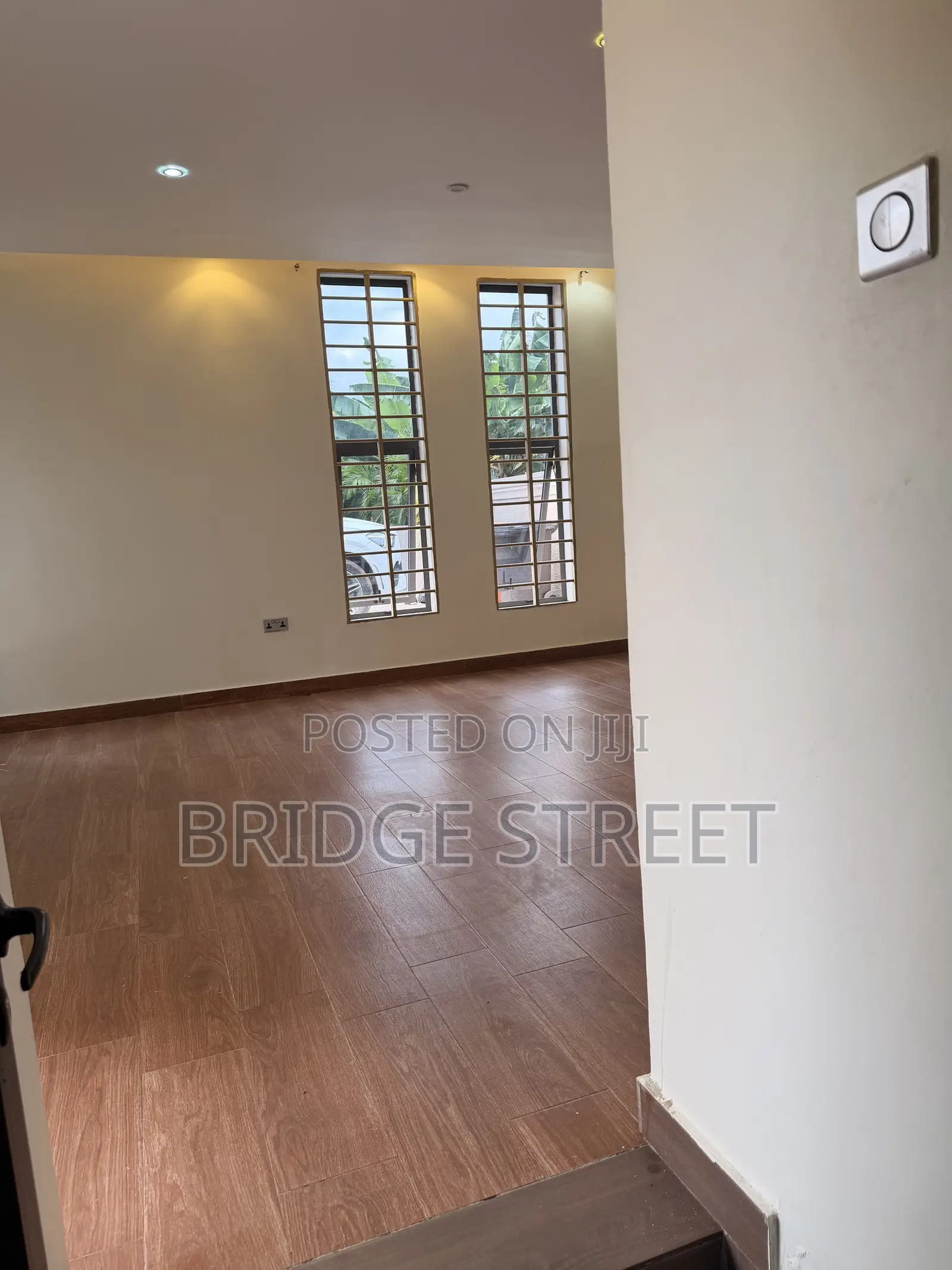 2bdrm Apartment in 2809 Court, Nmai-Dzorn for rent