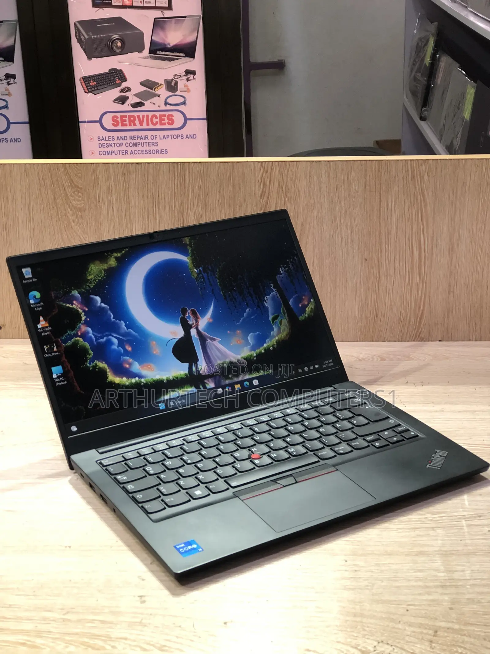 Laptop Lenovo ThinkPad E14 Gen 5 8GB AMD Ryzen 5 SSD 256GB