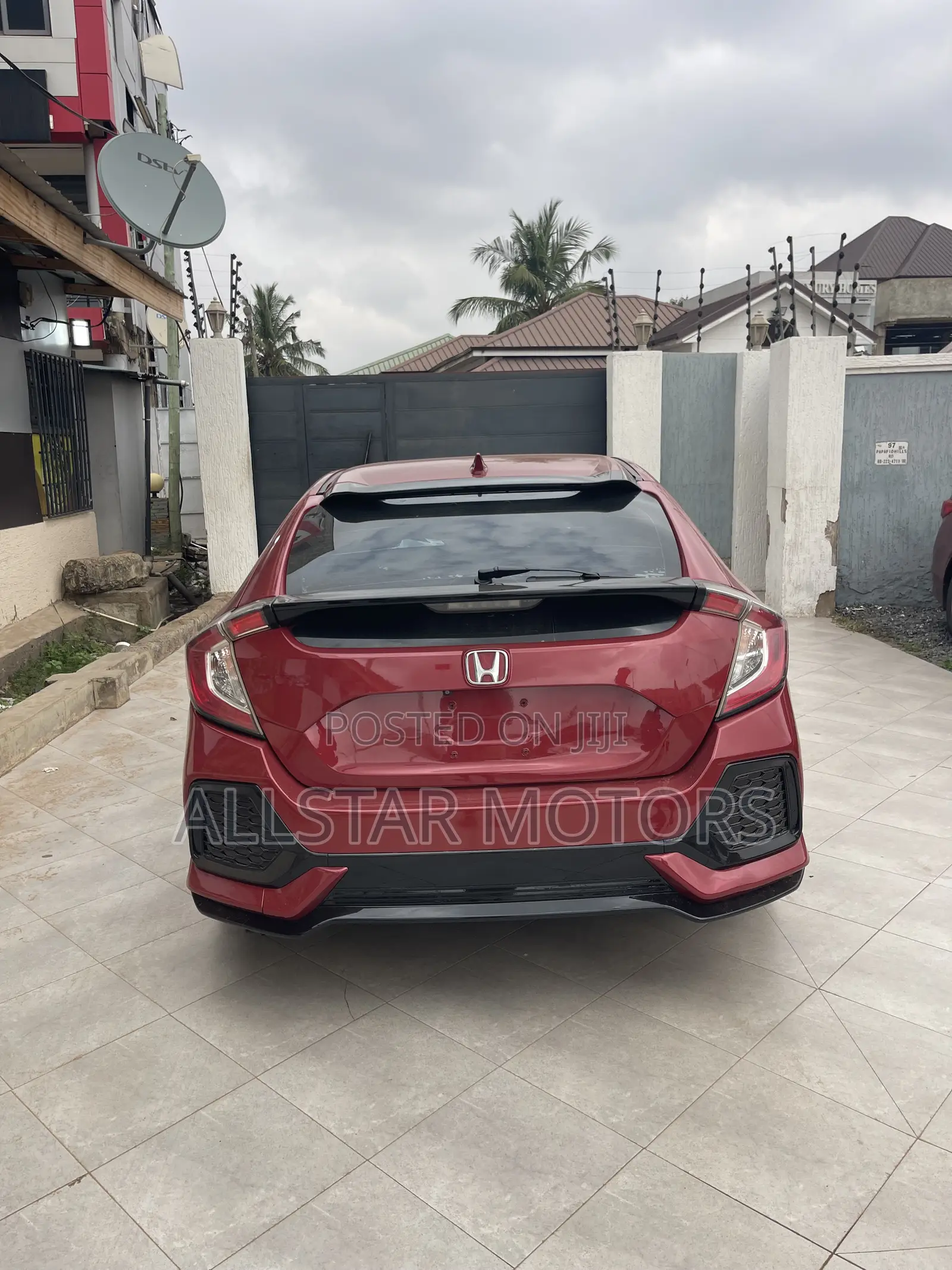 Honda Civic EX Hatchback 2018 Red