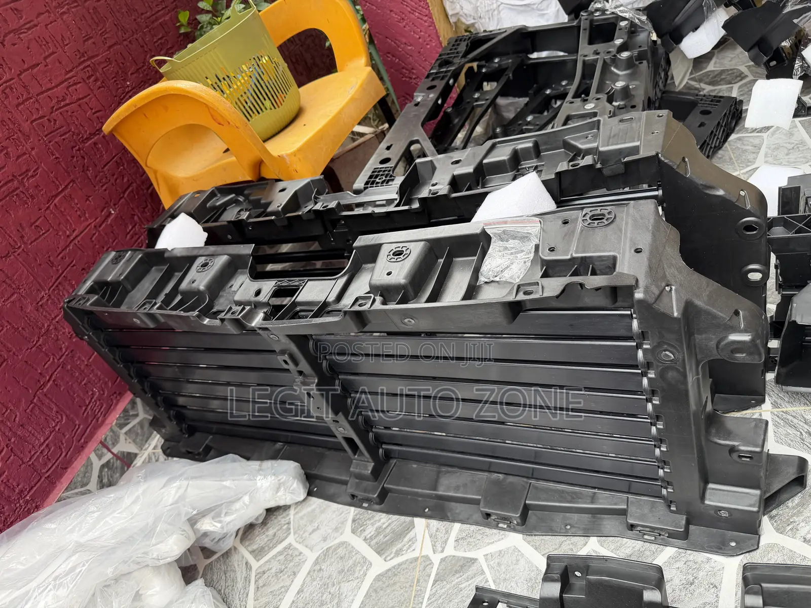 Ford F150 2017,2018,2019,2020, Shutter Grill Available