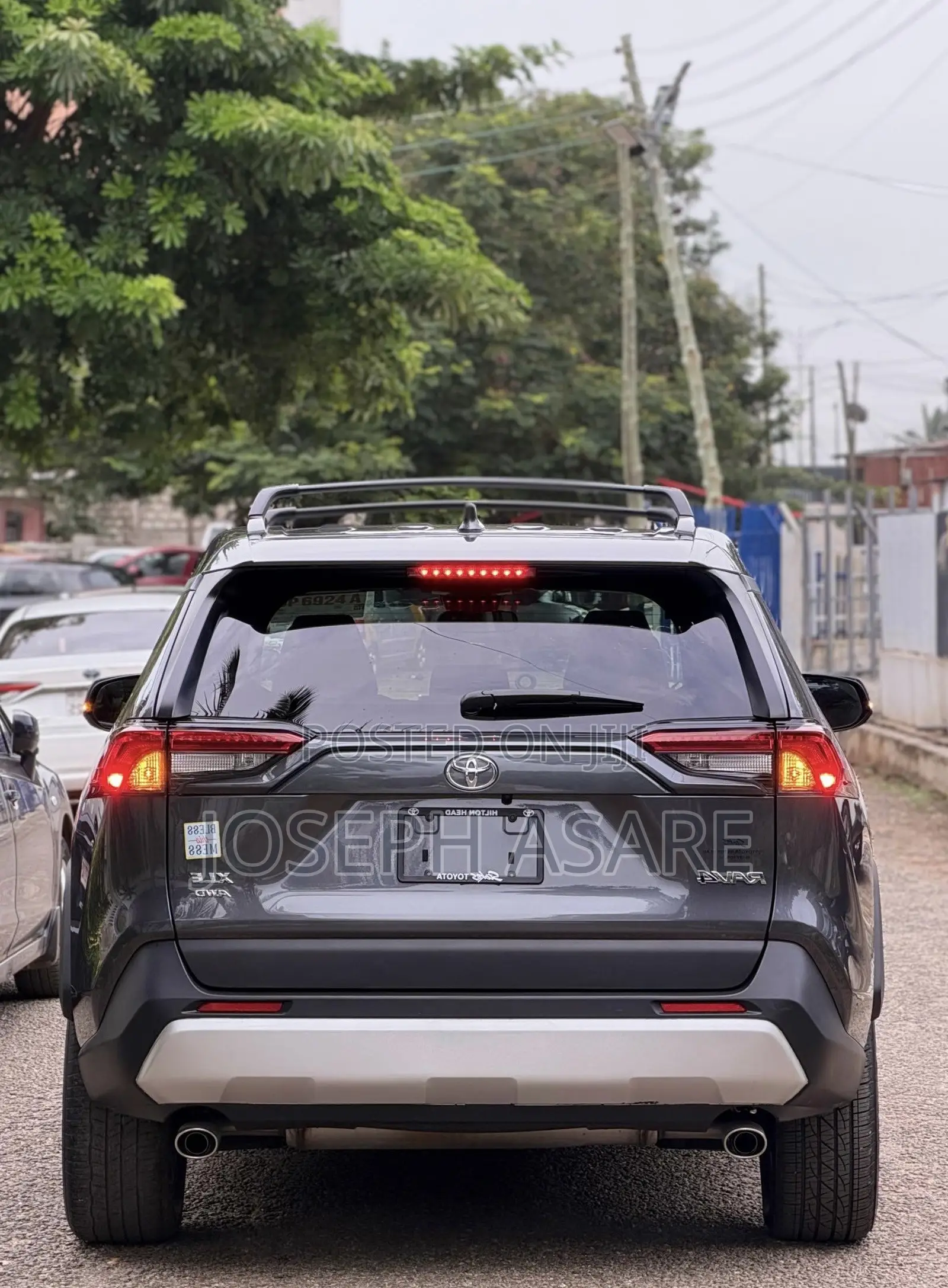 Toyota RAV4 XLE 2025