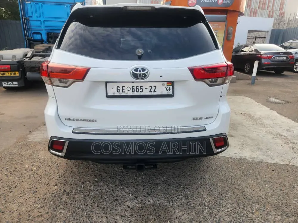 Toyota Highlander 2019 White