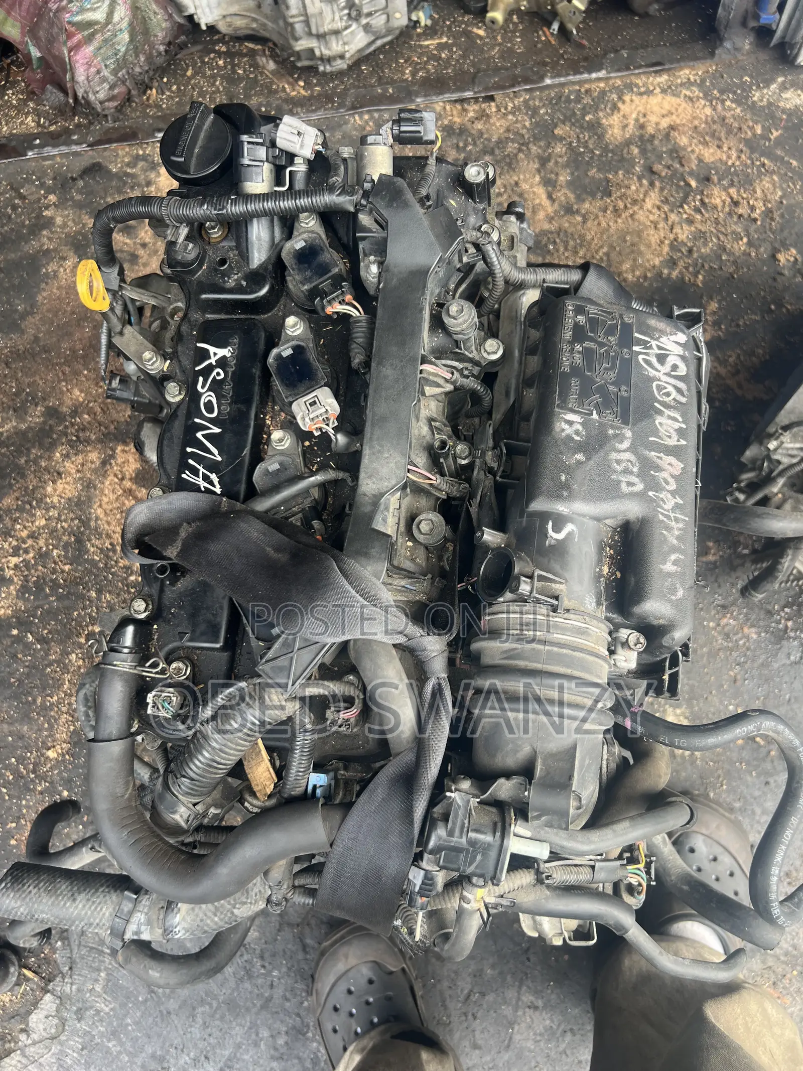 2012 Toyota Vitz Engine Only