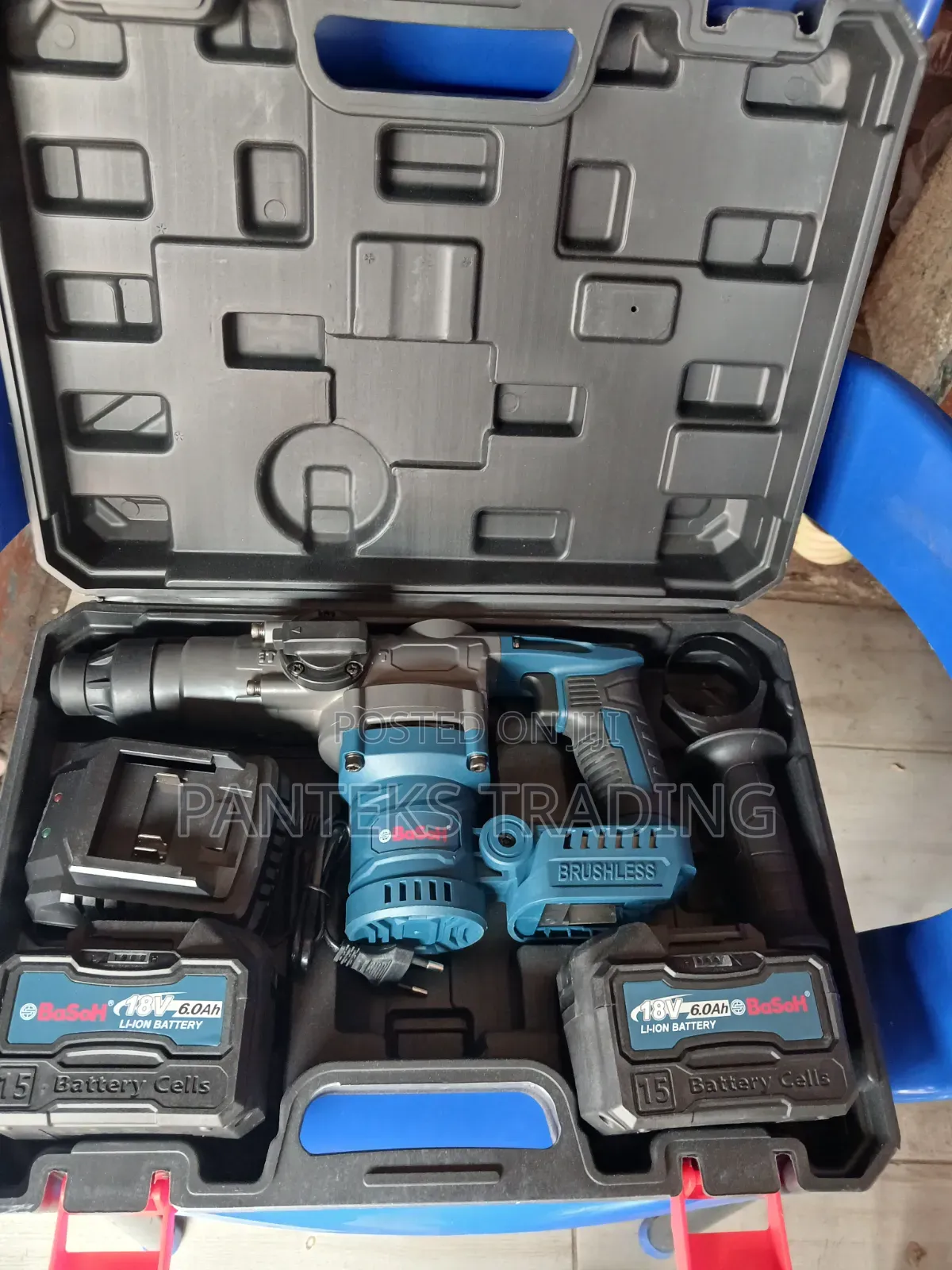 Cordless Concrete Drilling Machine