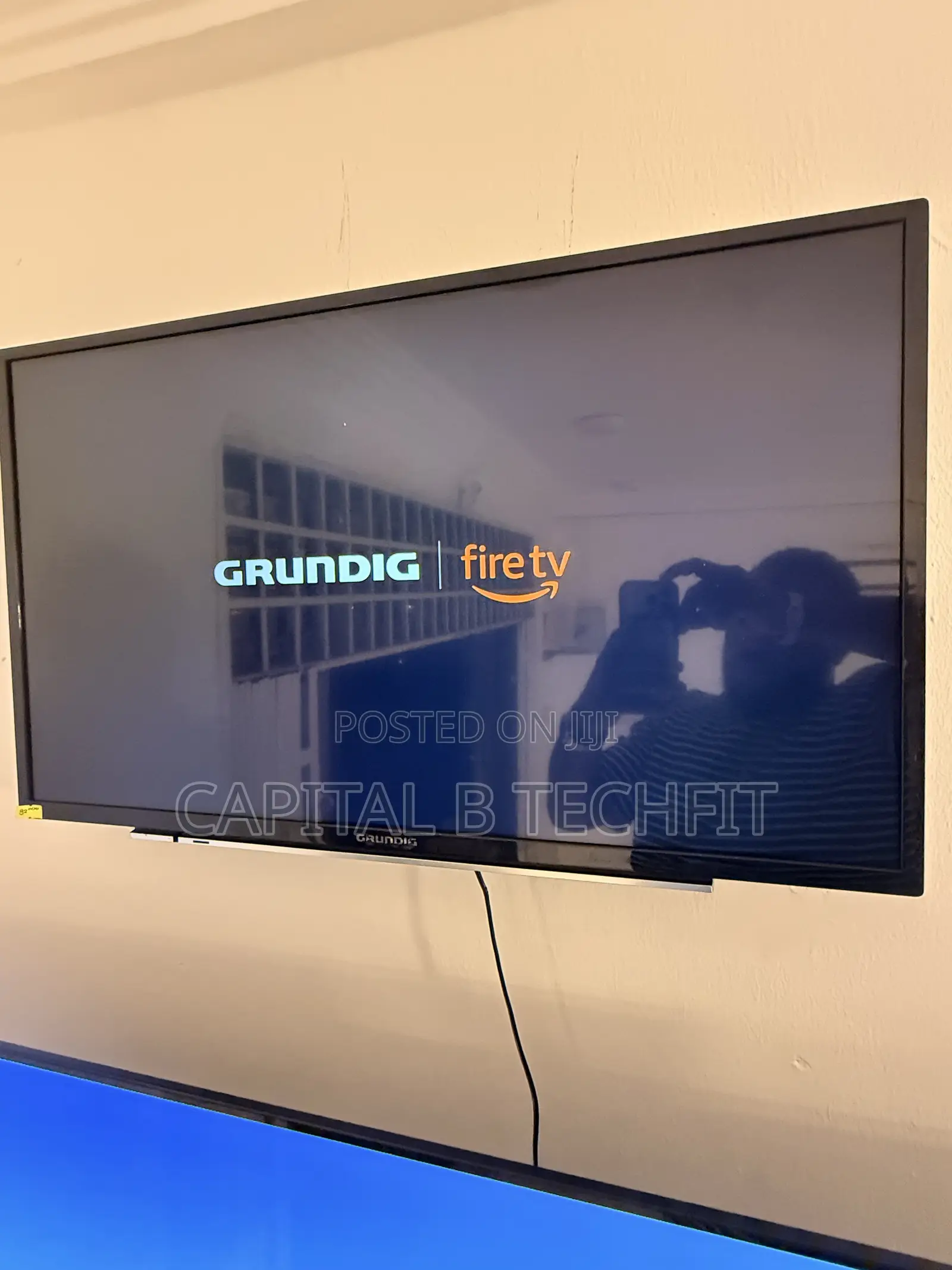 32inches Full Digital Satellite 4k GRUNDIC FIRE TV