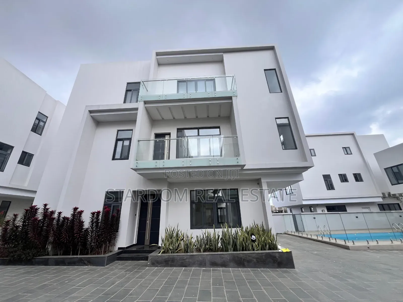 4bdrm Townhouse / Terrace in East Legon Lagos, Bawaleshie for rent