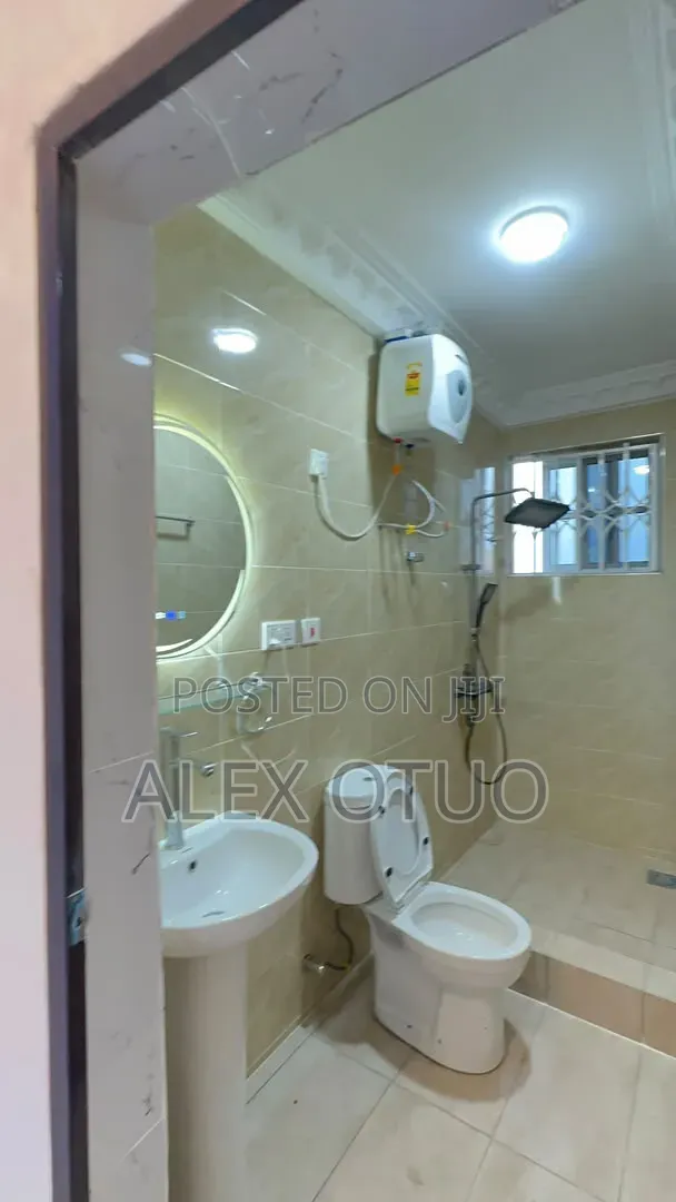 2bdrm Apartment in Alex Otuo Properties, Kumasi Metropolitan for rent