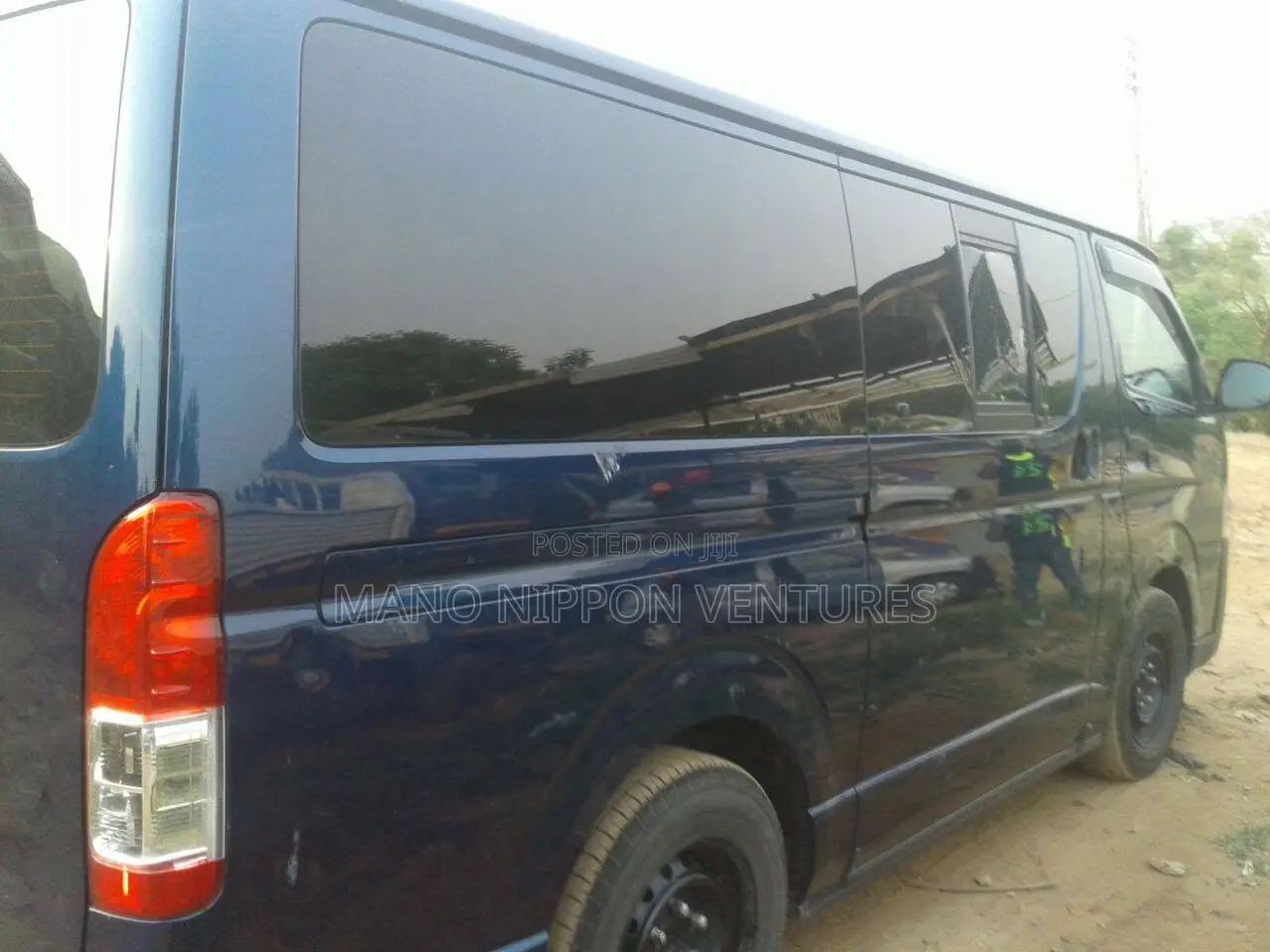 Toyota Regius 1998 Black