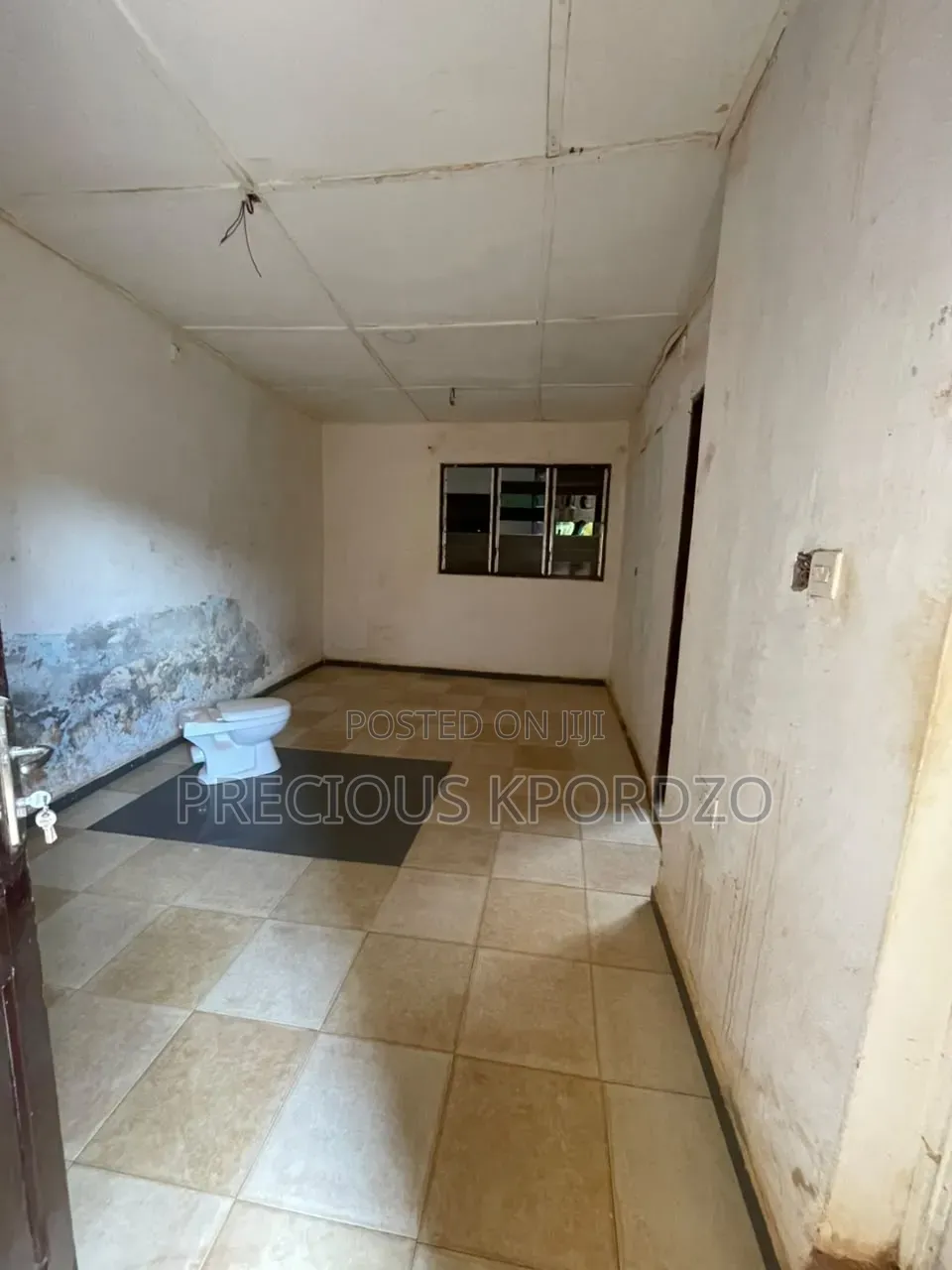 1bdrm Apartment in Adenta Housing Down for rent