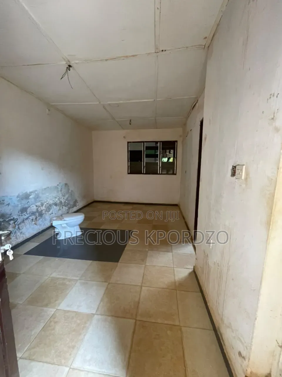 1bdrm Apartment in Adenta Housing Down for rent