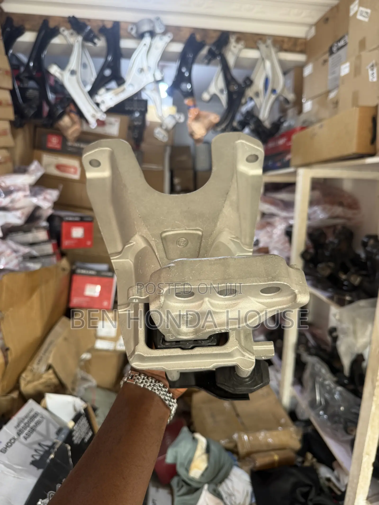 Honda Civic 1.5 Engine Mount