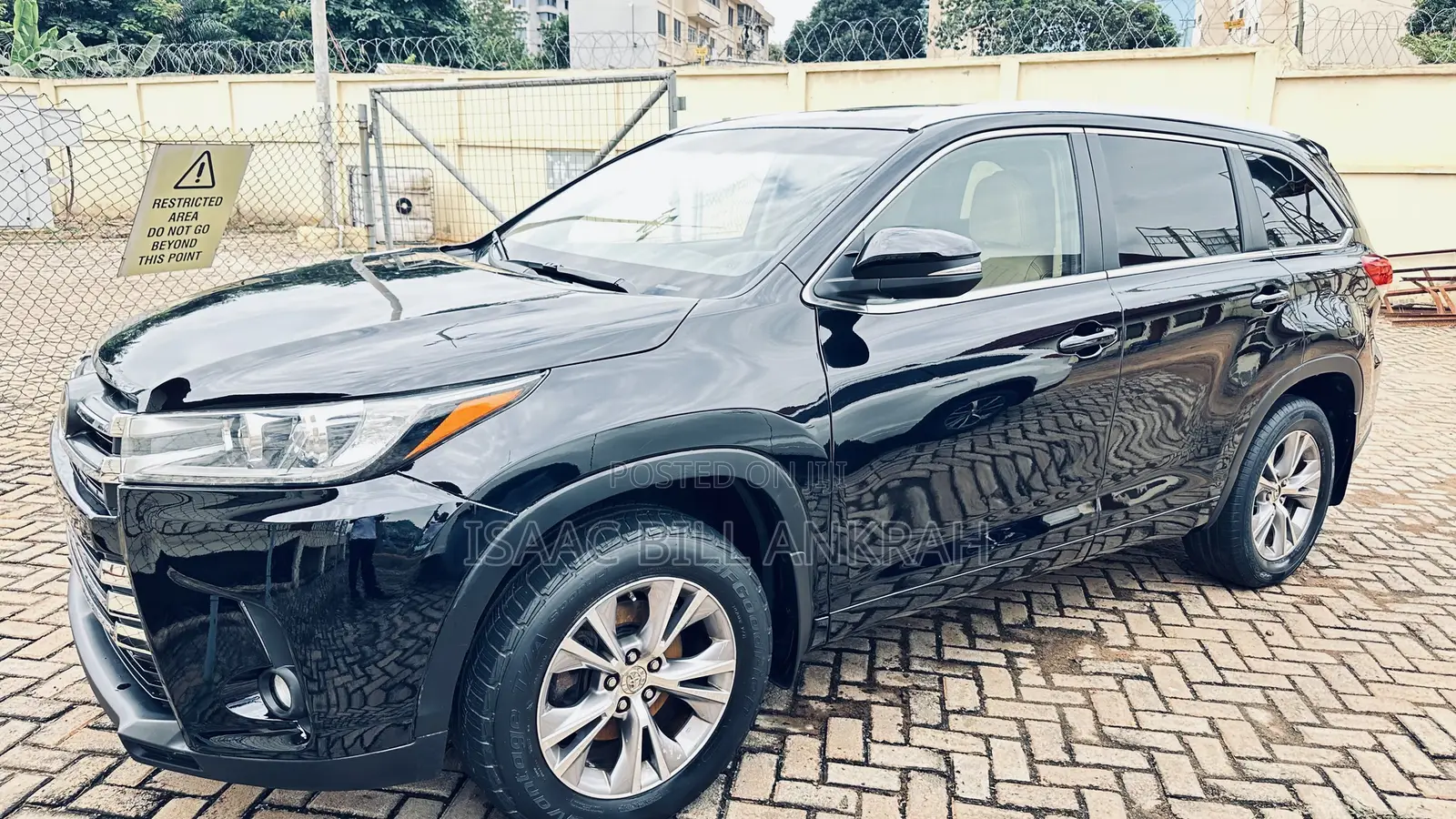 Toyota Highlander XLE V6 4x4 (3.5L 6cyl 6A) 2016 Black