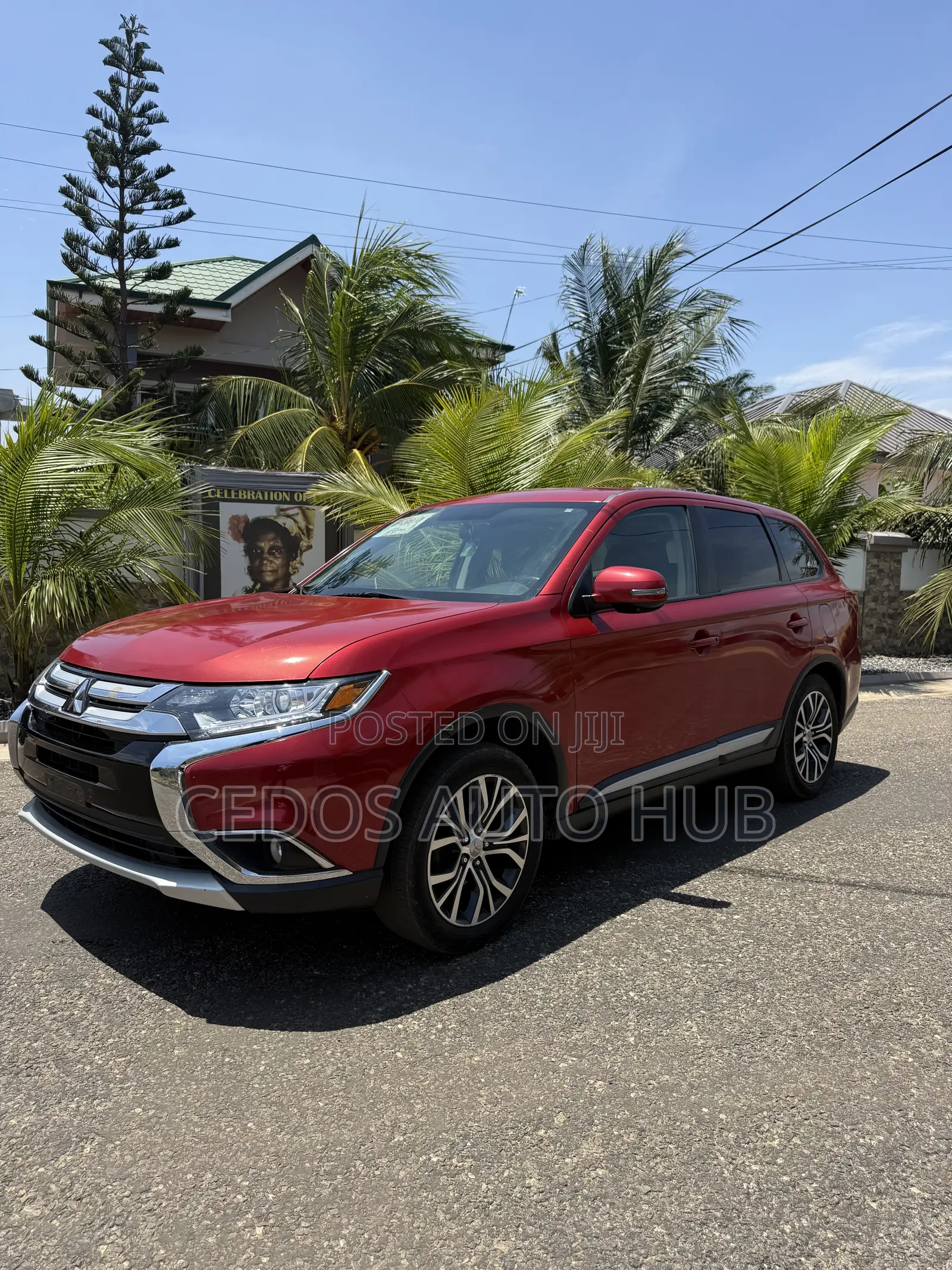 Mitsubishi Outlander 2018 Red