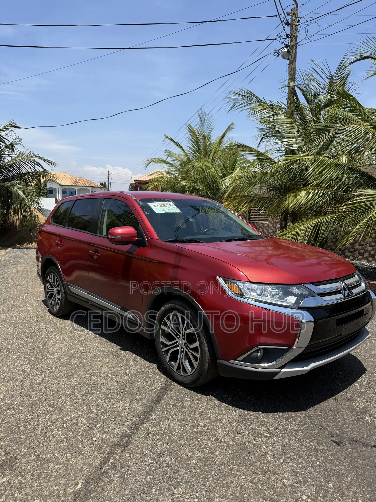 Mitsubishi Outlander 2018 Red
