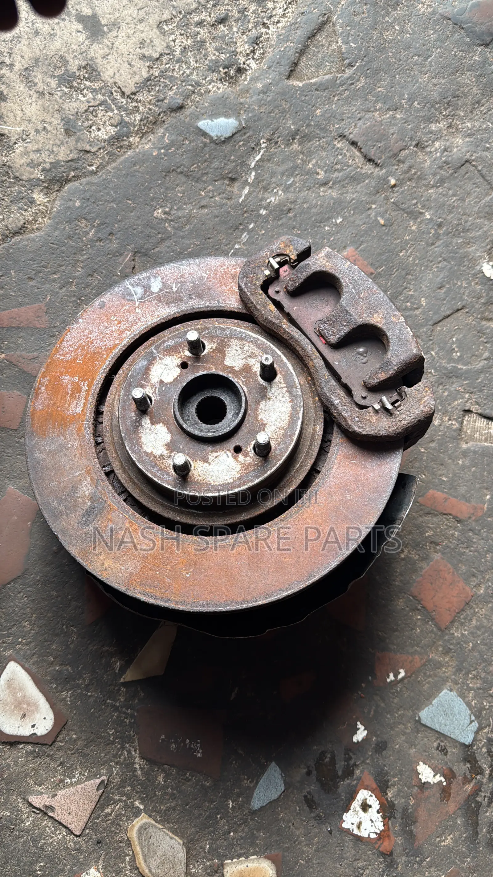Toyota Sienna 2011- 2016 Front Hub Complete