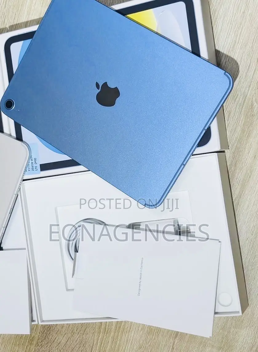 New Apple iPad (2025) 256 GB