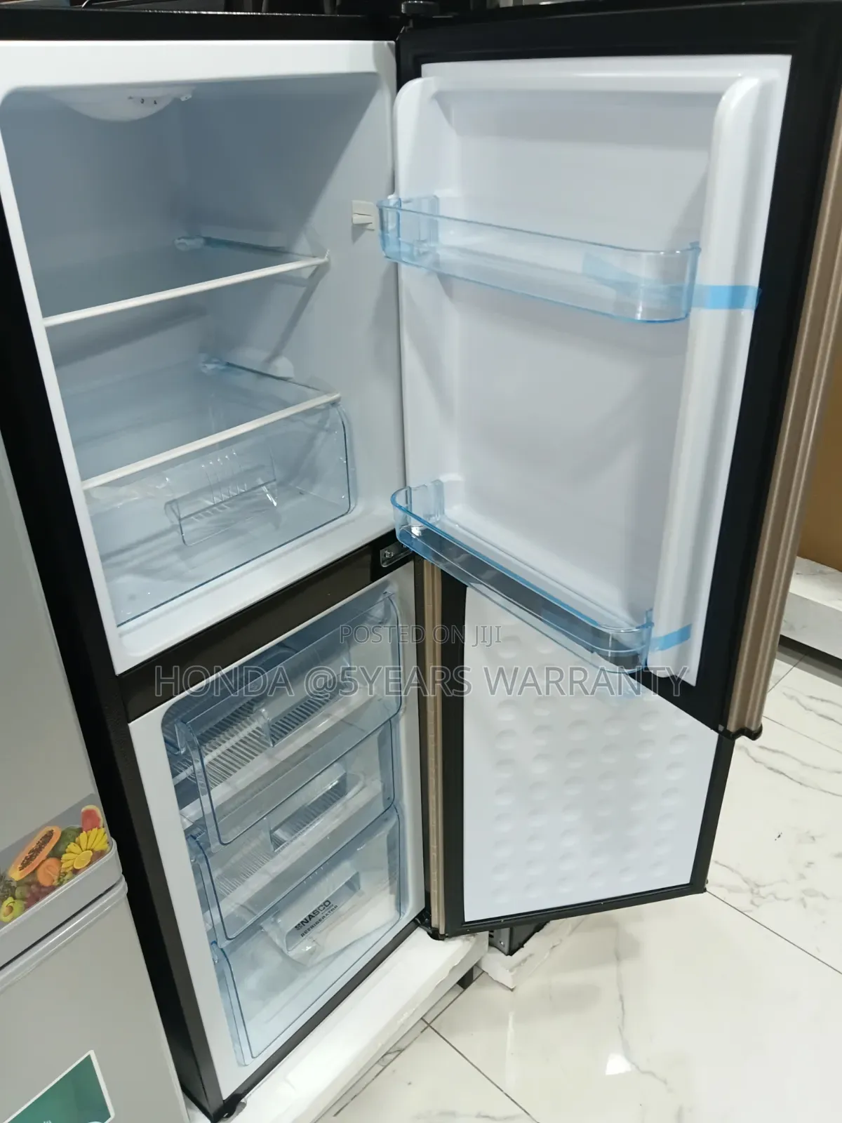 Nasco Refrigerator- Store Plenty Food & Drinks