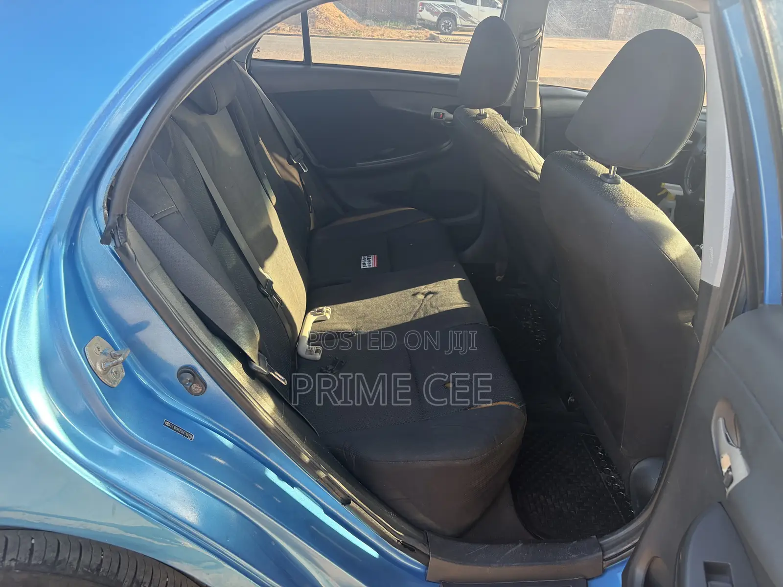 Toyota Corolla 2010 Blue